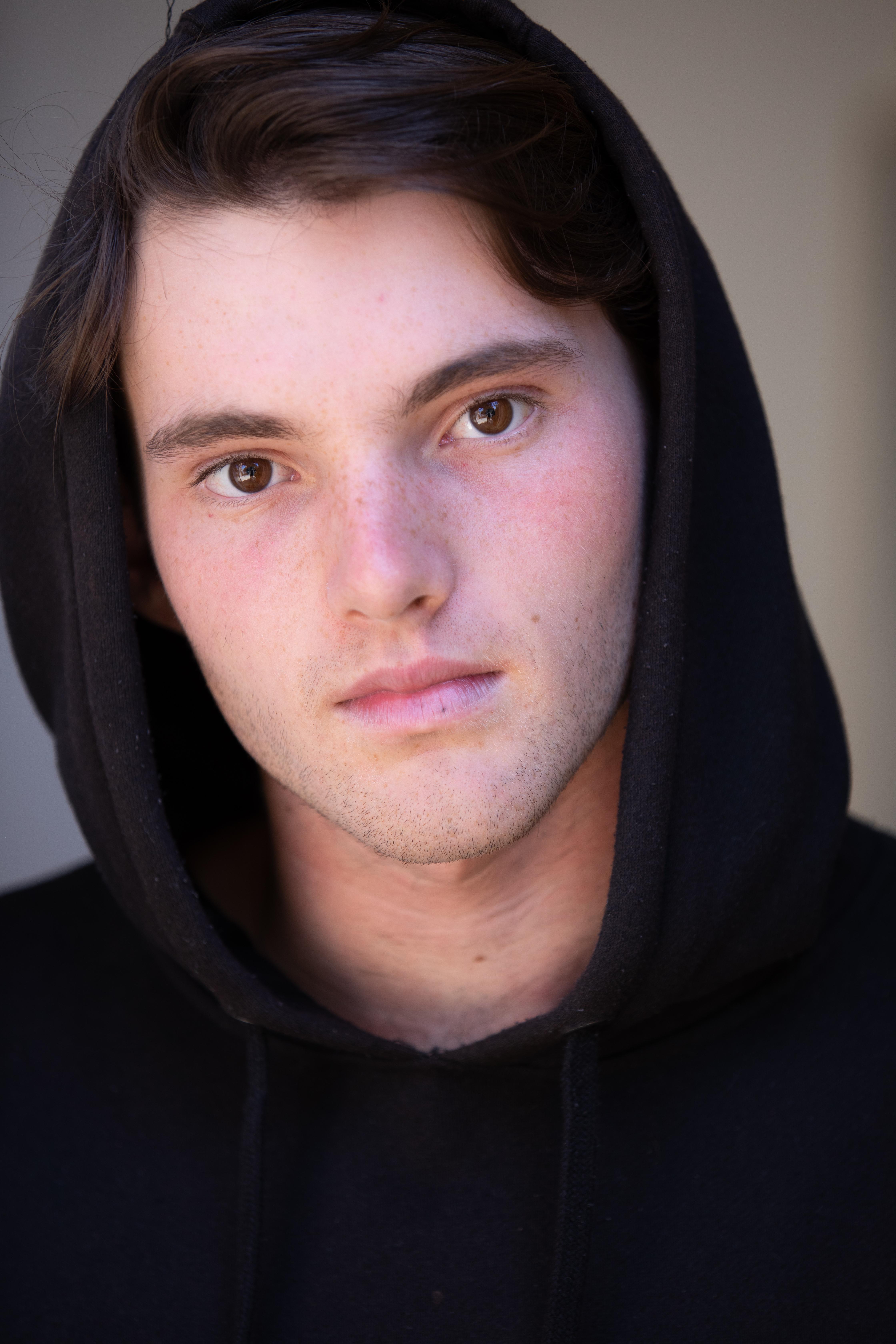 actor Connor Pryce large photo