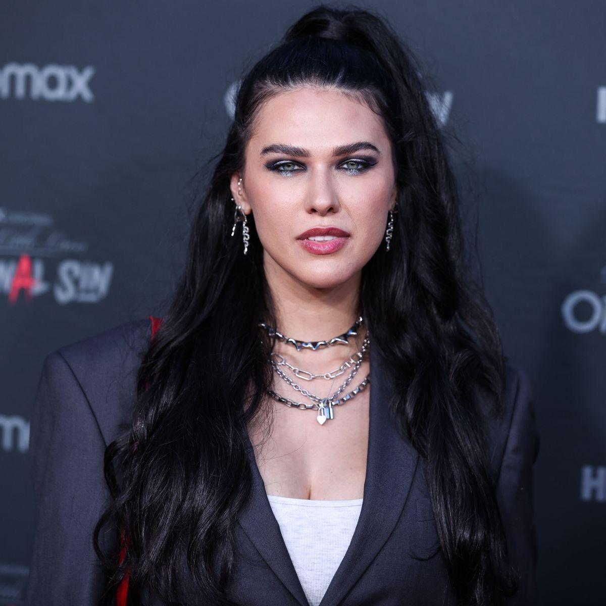 actor Jess Adams large photo