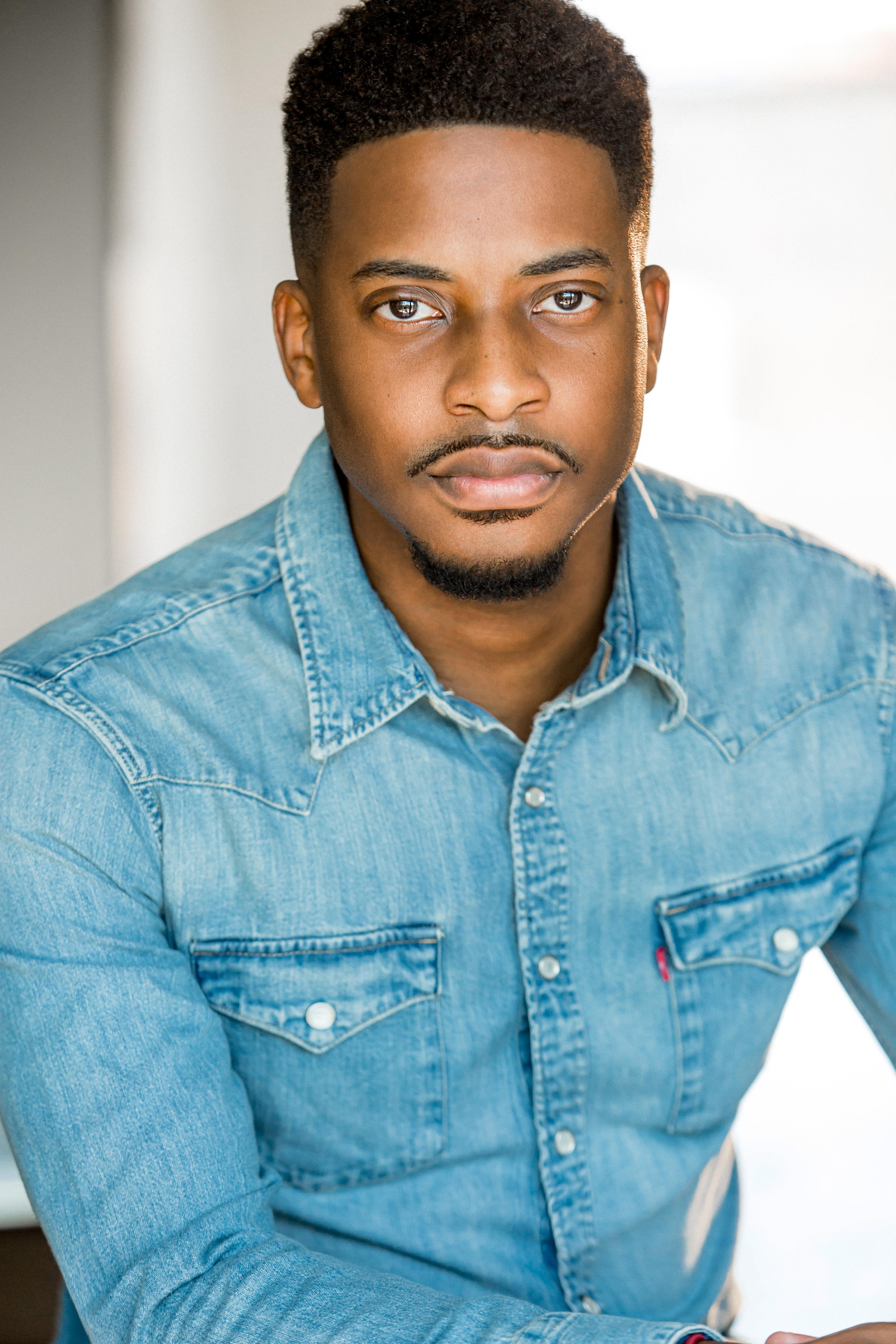 actor Brandon Middleton large photo