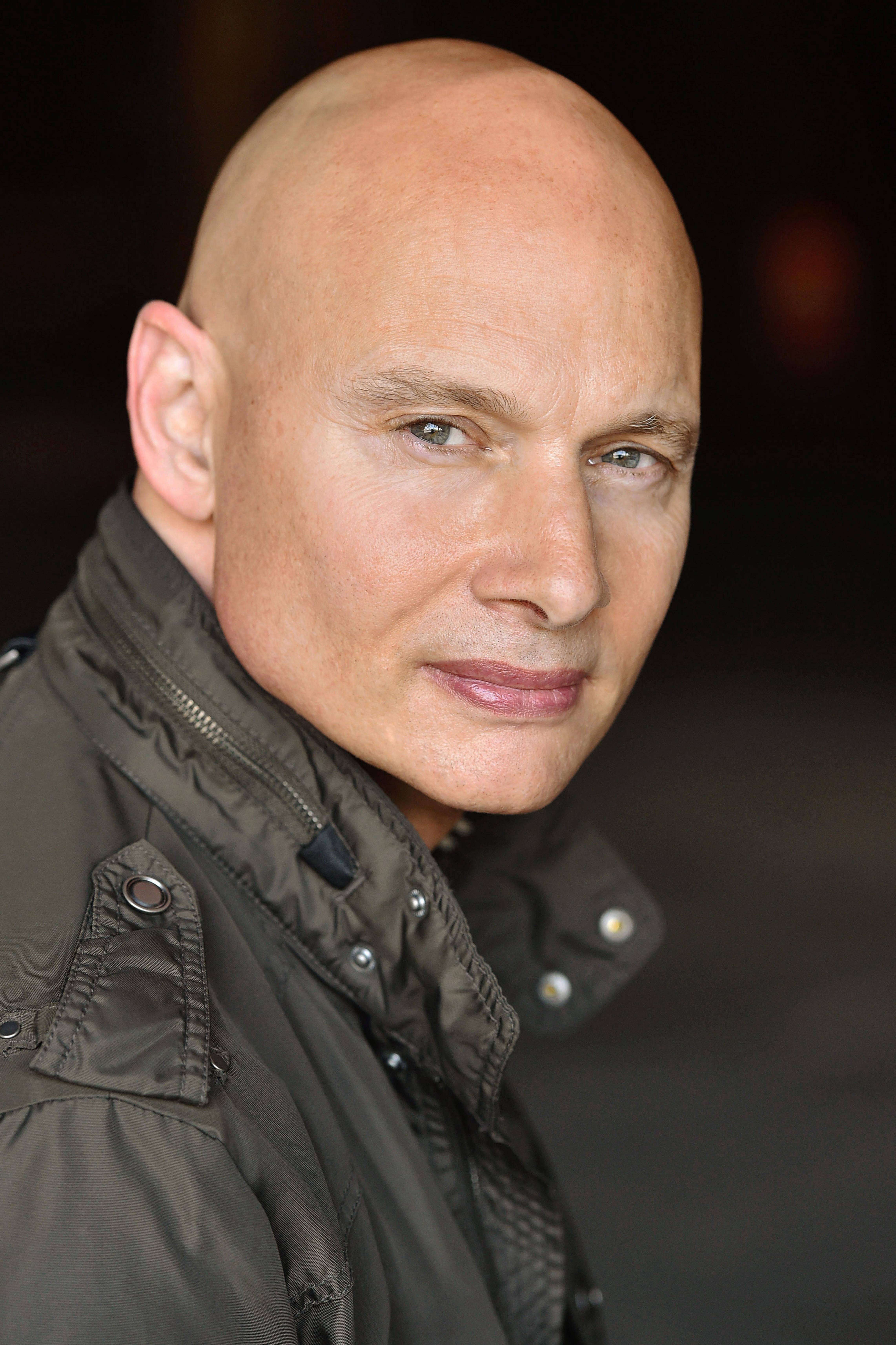 actor Barry Piacente large photo