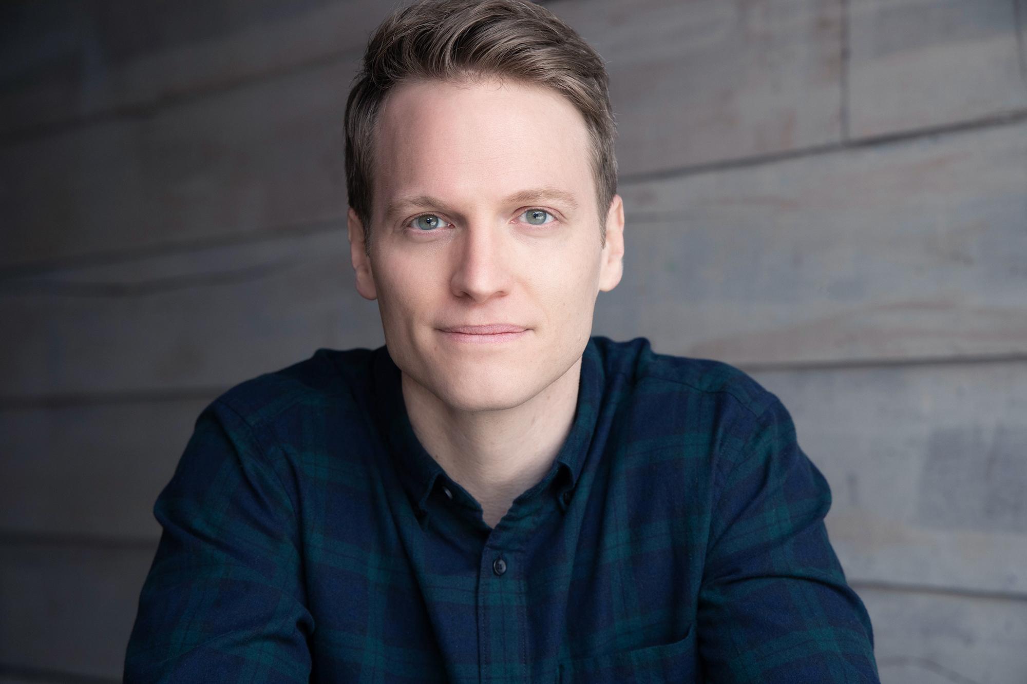 actor Patrick Woodall large photo