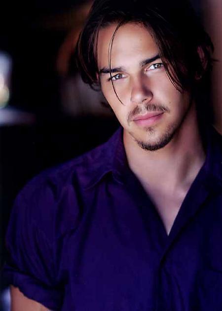 actor Jonathon Trent large photo