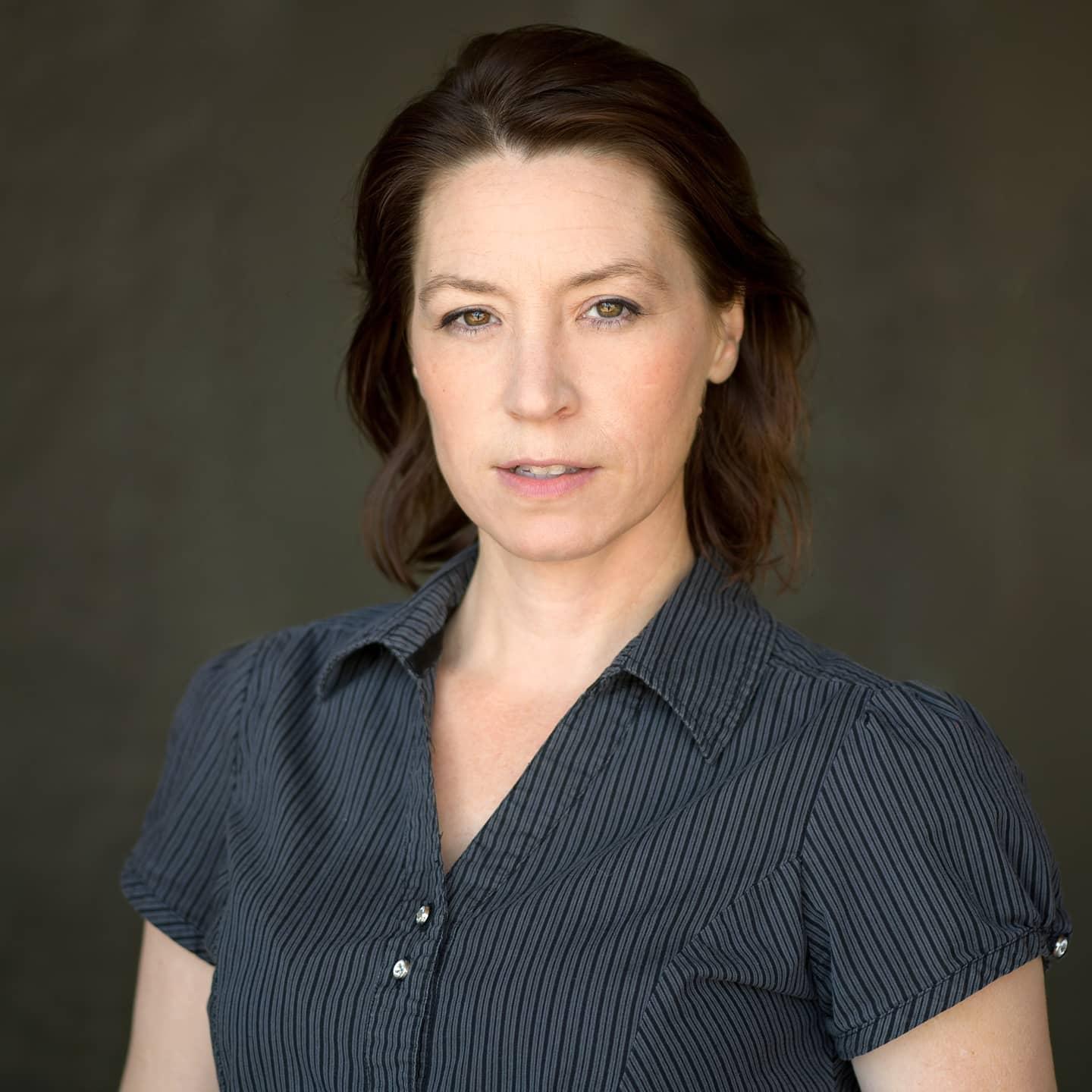 actor Lisa McCormack large photo