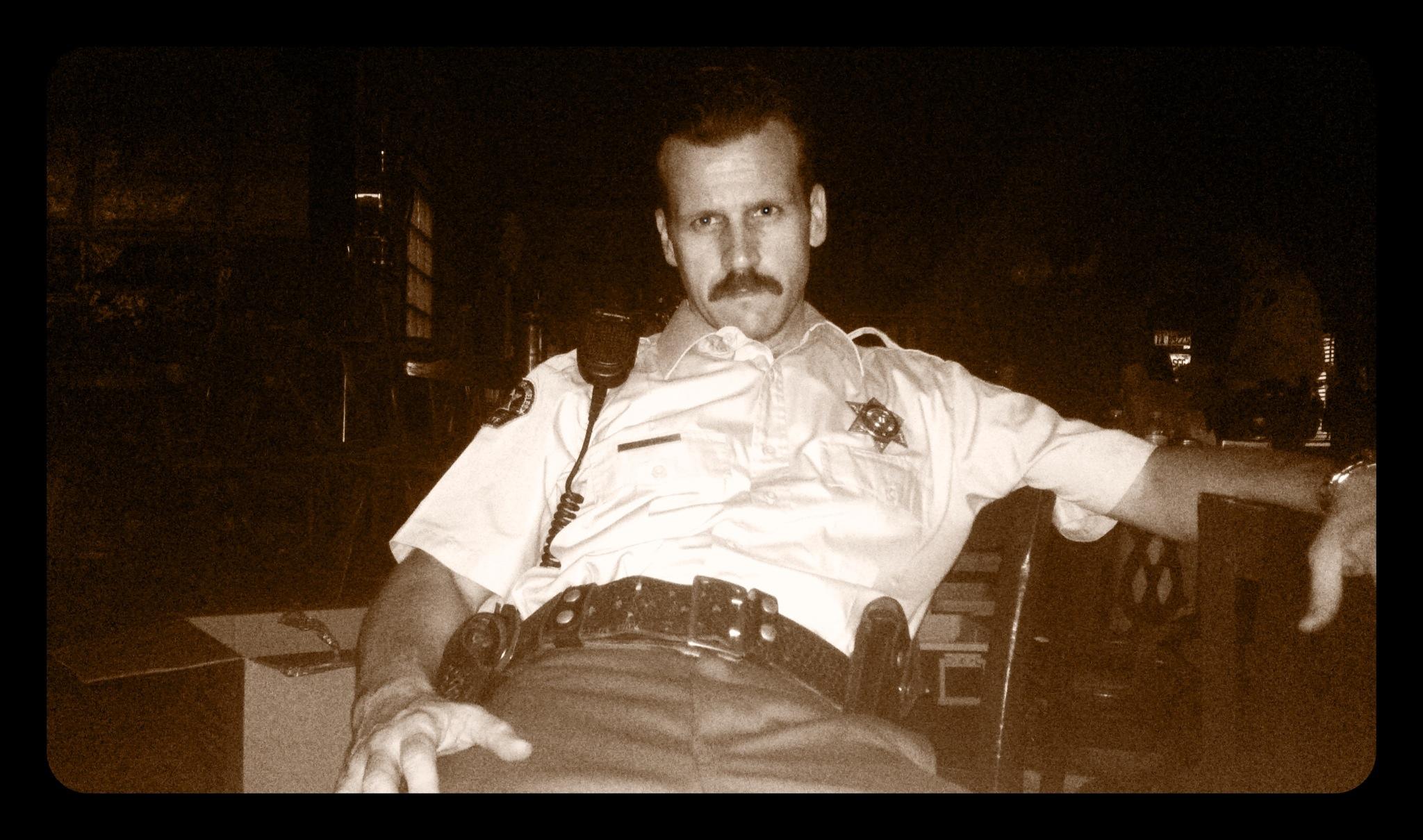 actor Joshua Bevier large photo