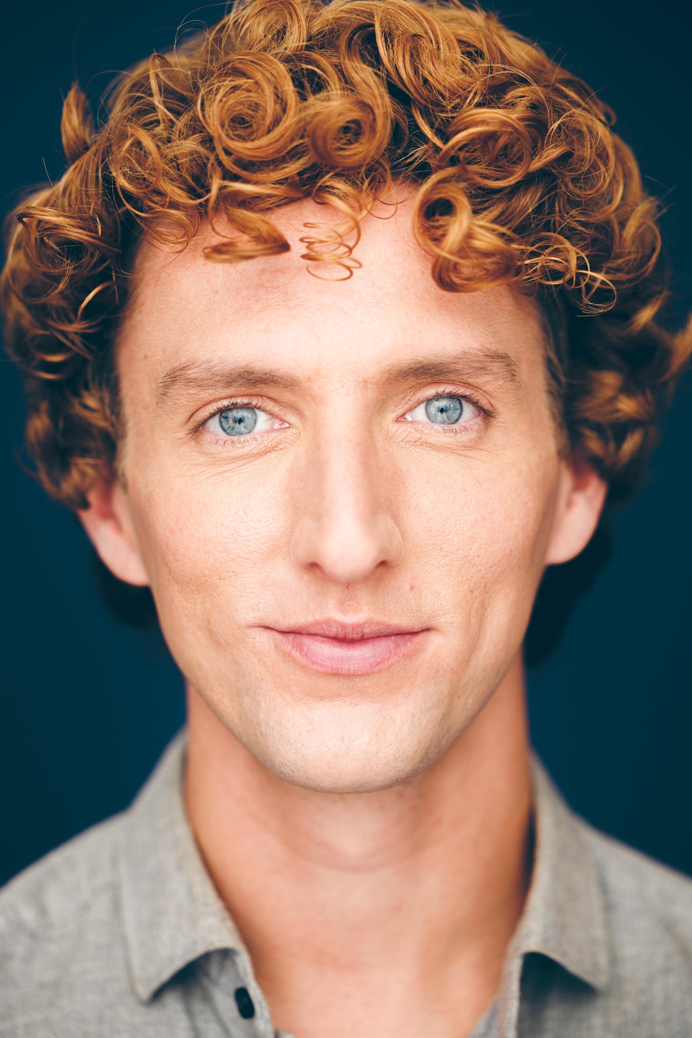 actor Andrew John Morrison large photo