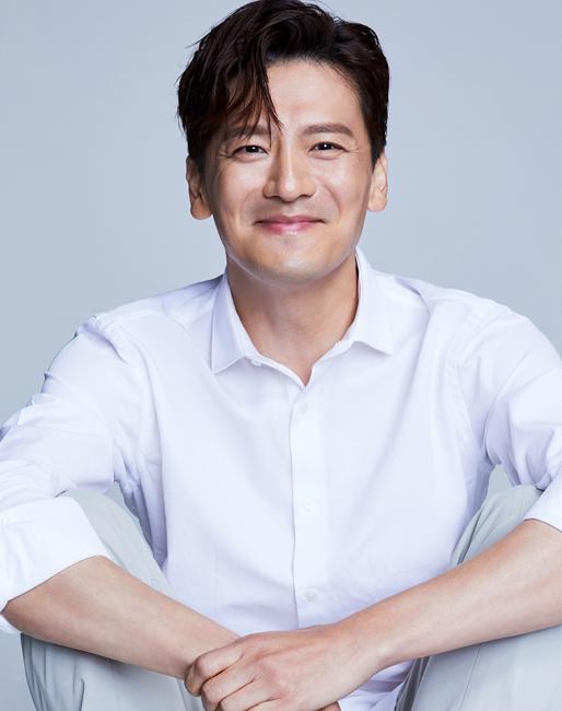 actor Lee Do-yeop large photo