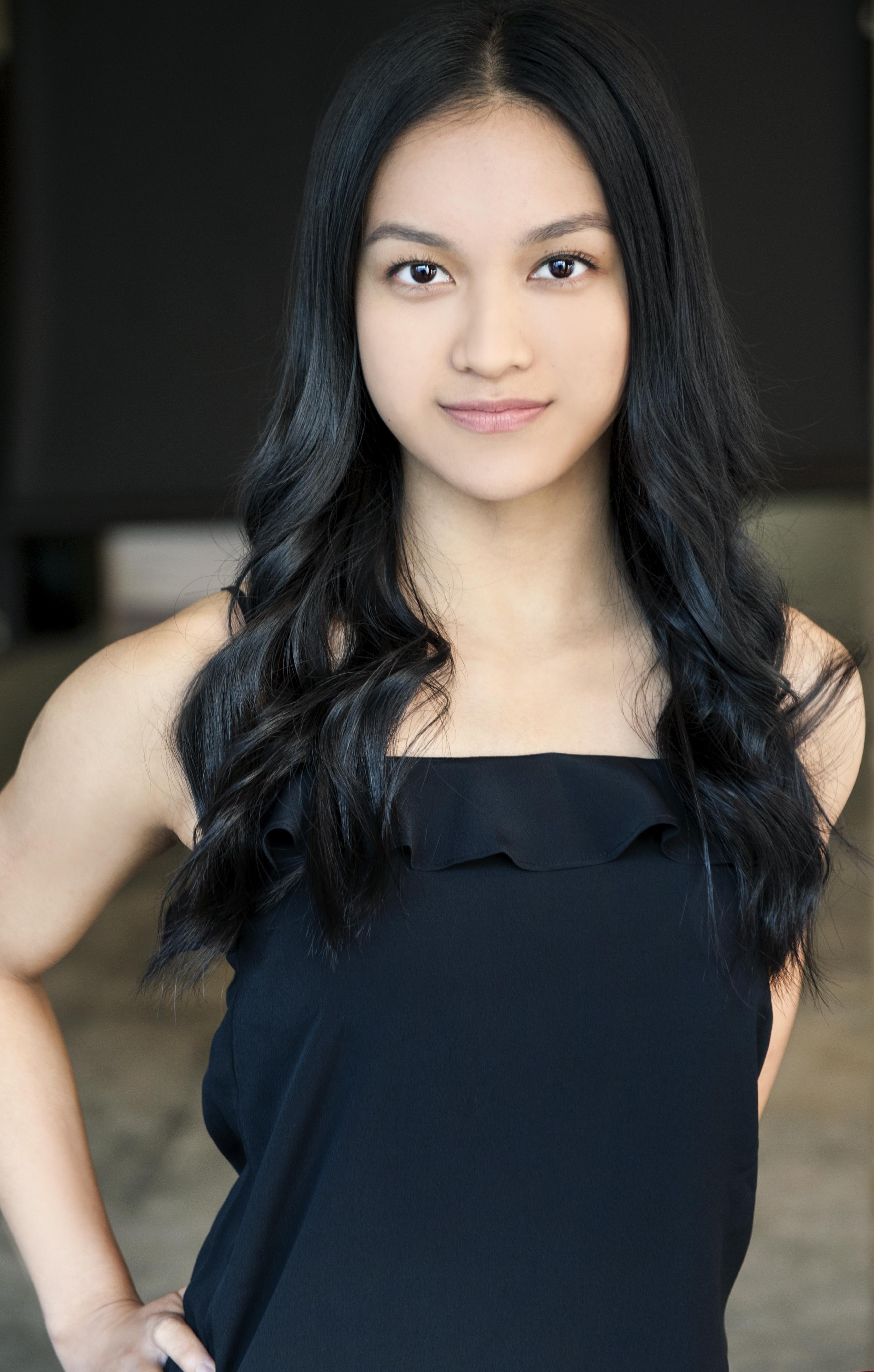 actor Kaitlin Cheung large photo