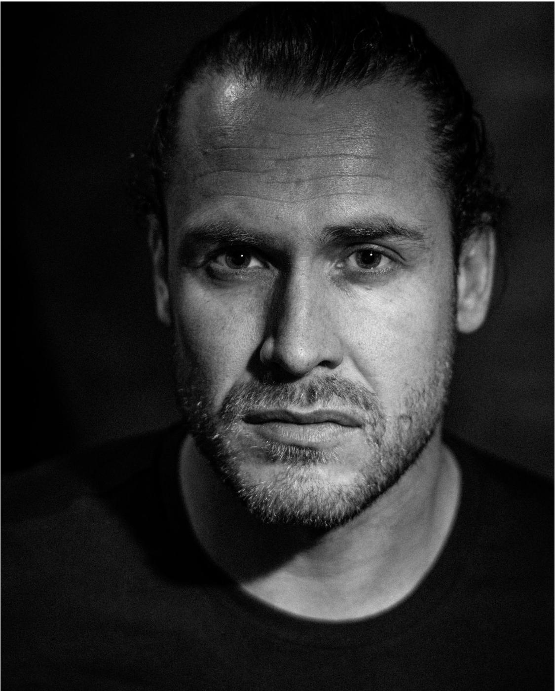 actor Ryan Graeme Allen large photo