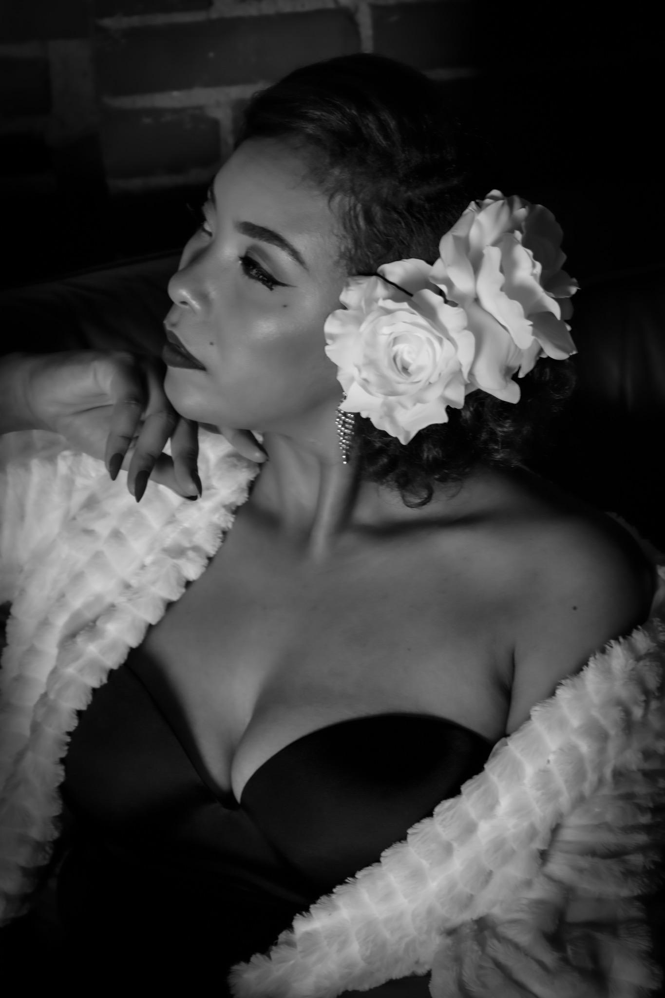 actor Zipporah Shunise large photo