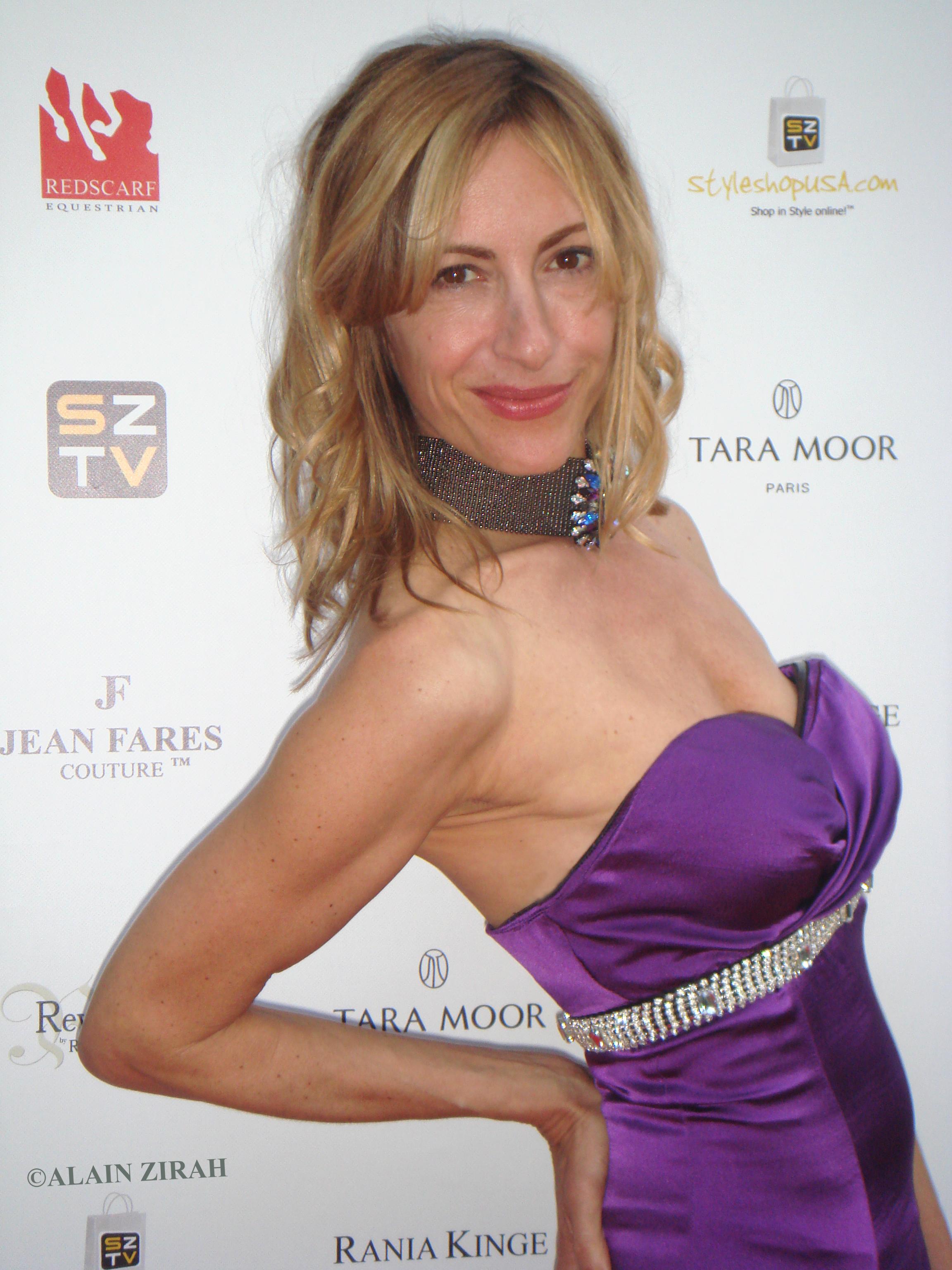 actor Judi Beecher large photo