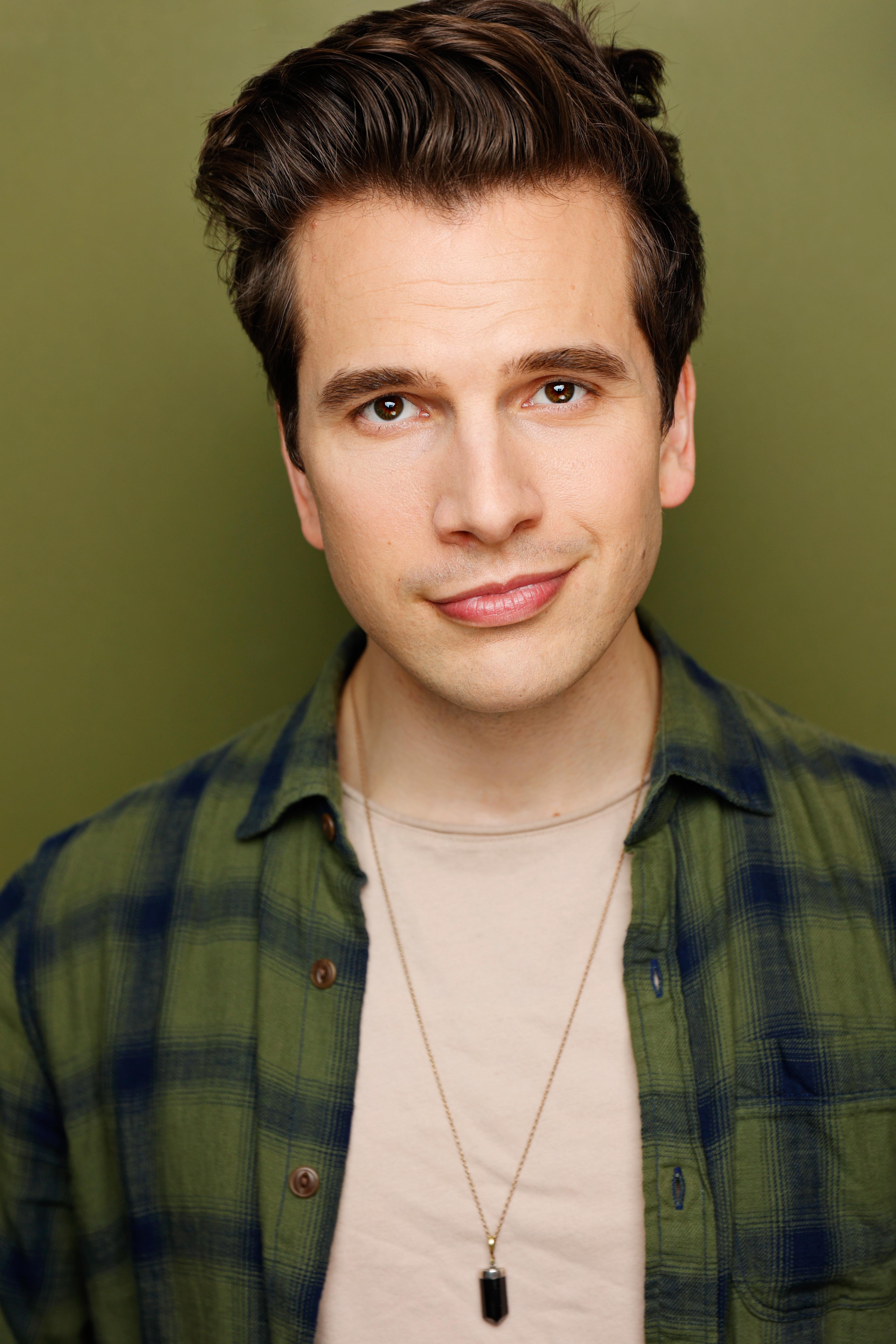 actor Clay von Carlowitz large photo