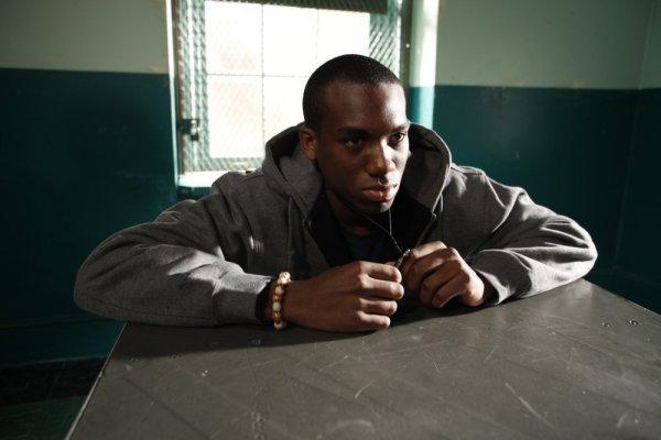 actor Melvin Mogoli large photo