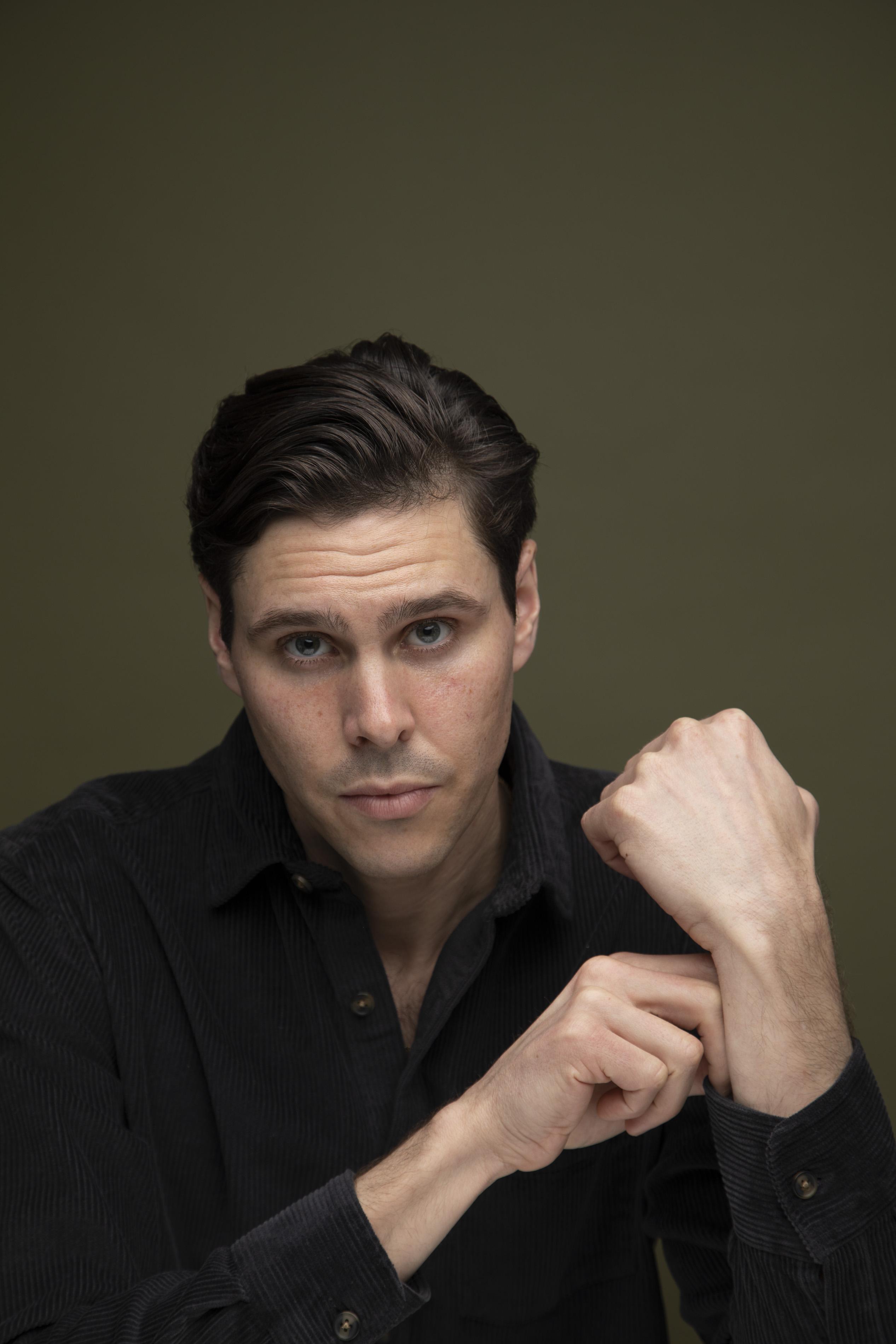 actor Grant Schumacher large photo