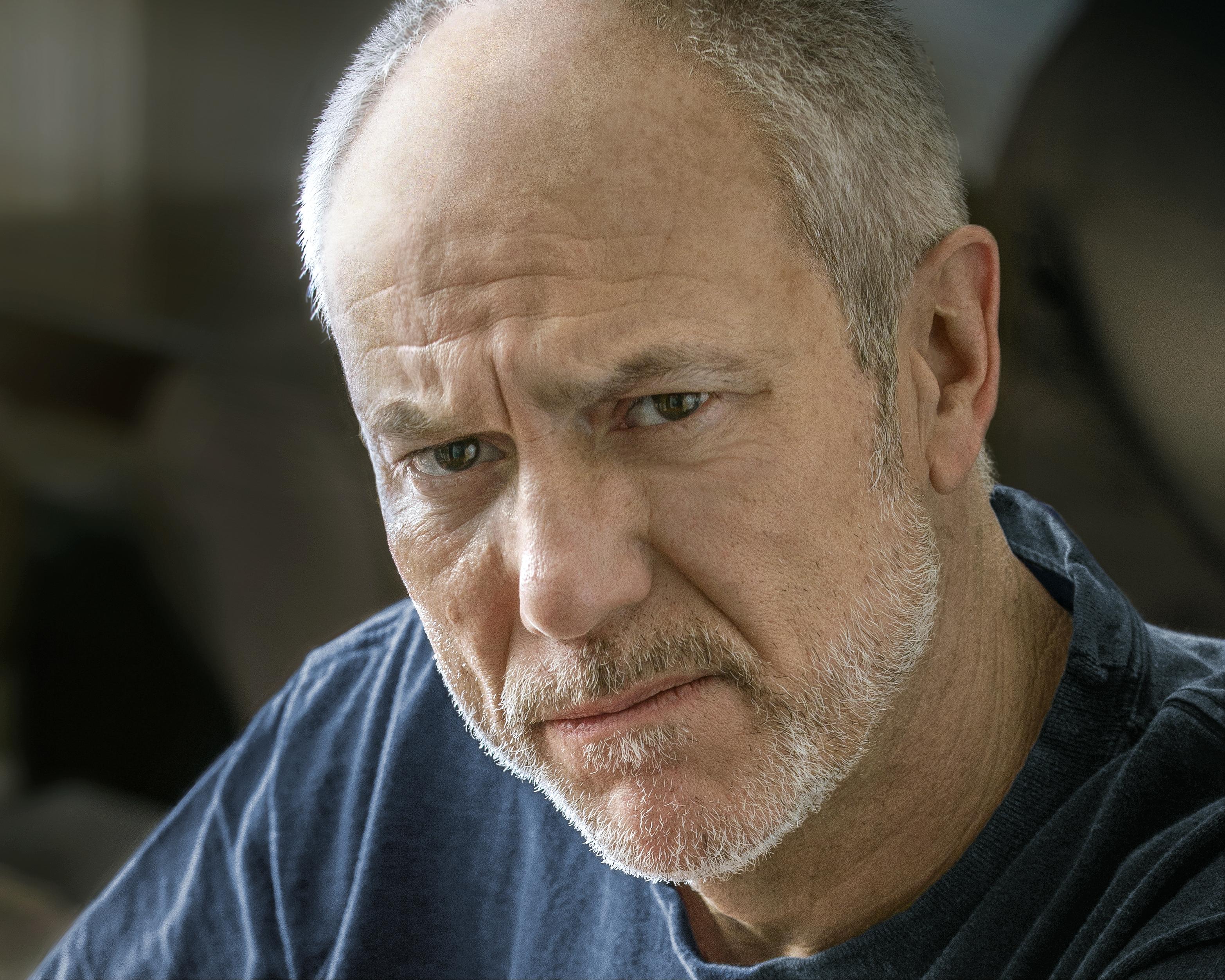 actor Barry Stoltze large photo