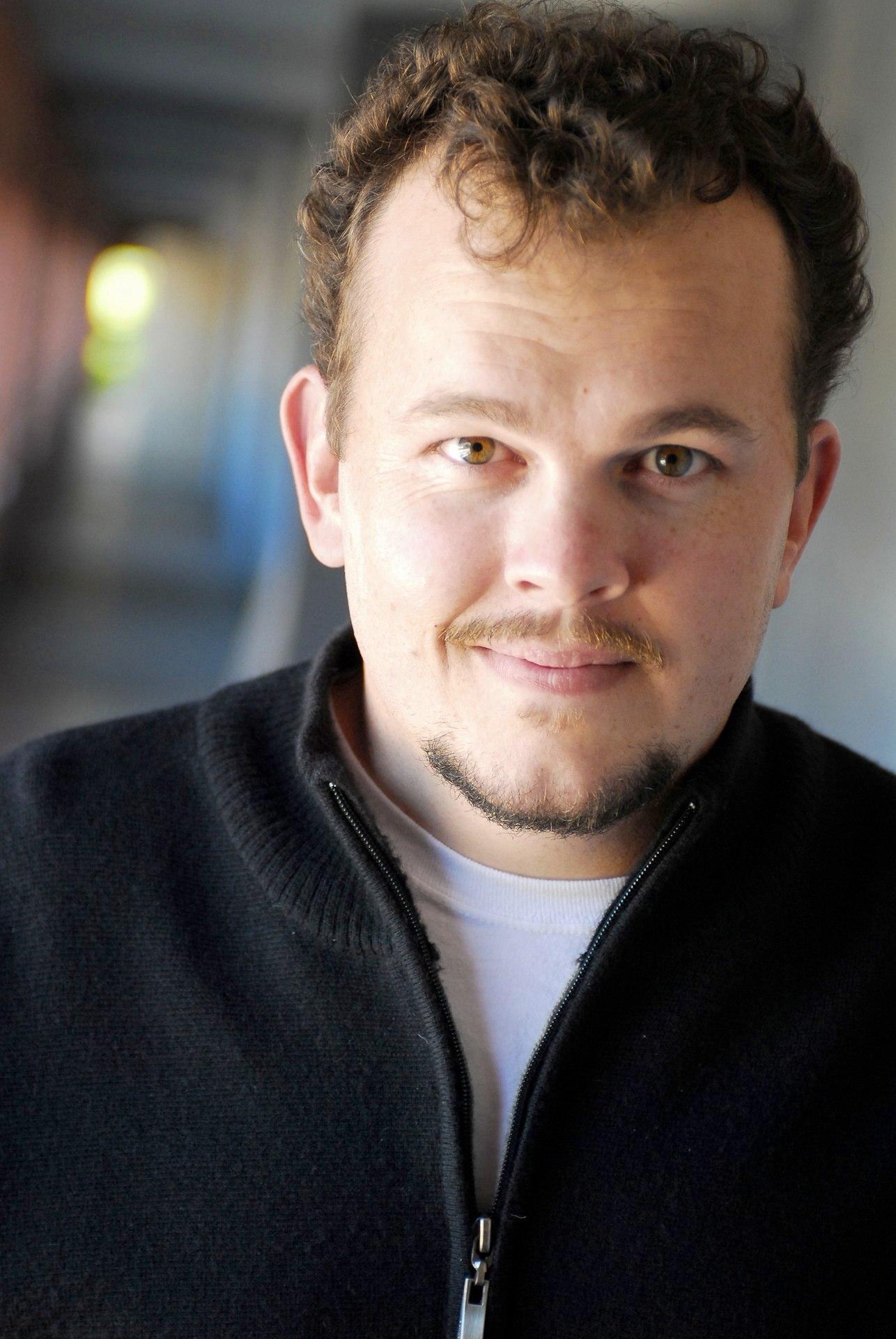 actor Kurtis Bedford large photo