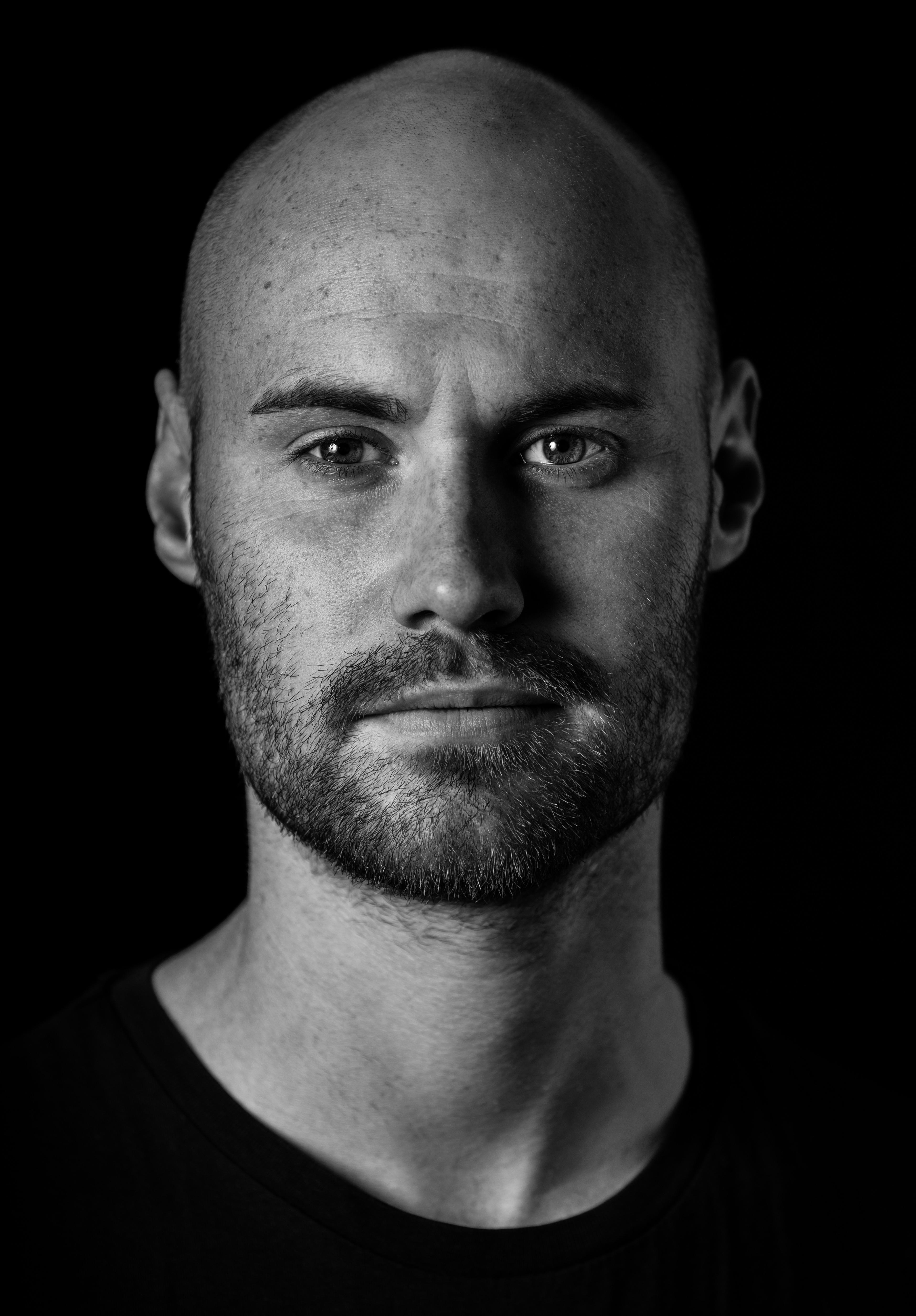 actor Mark Paul Wake large photo