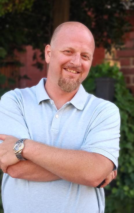 actor Michael Cutali large photo