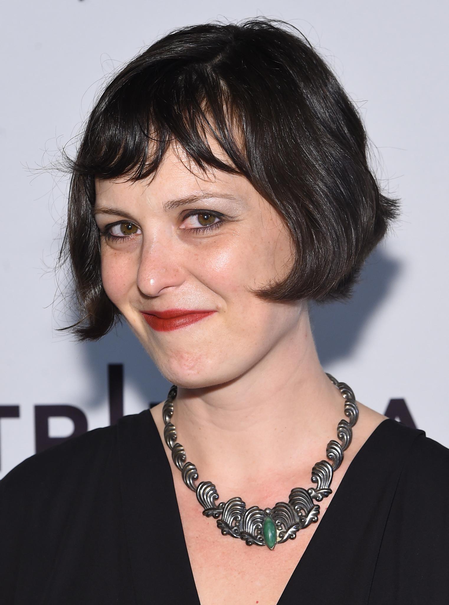 actor Alycia Delmore large photo