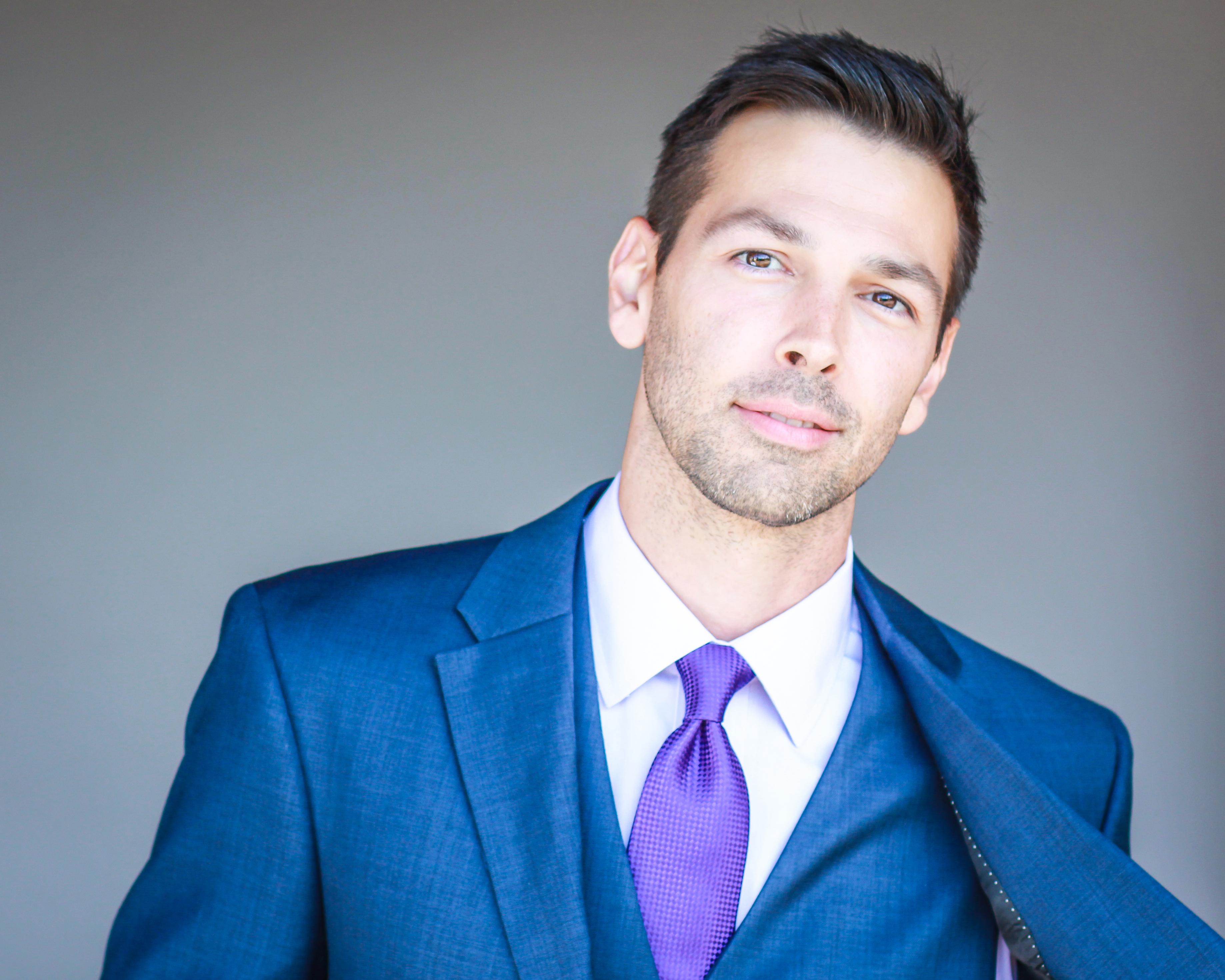 actor Steven Ellison large photo