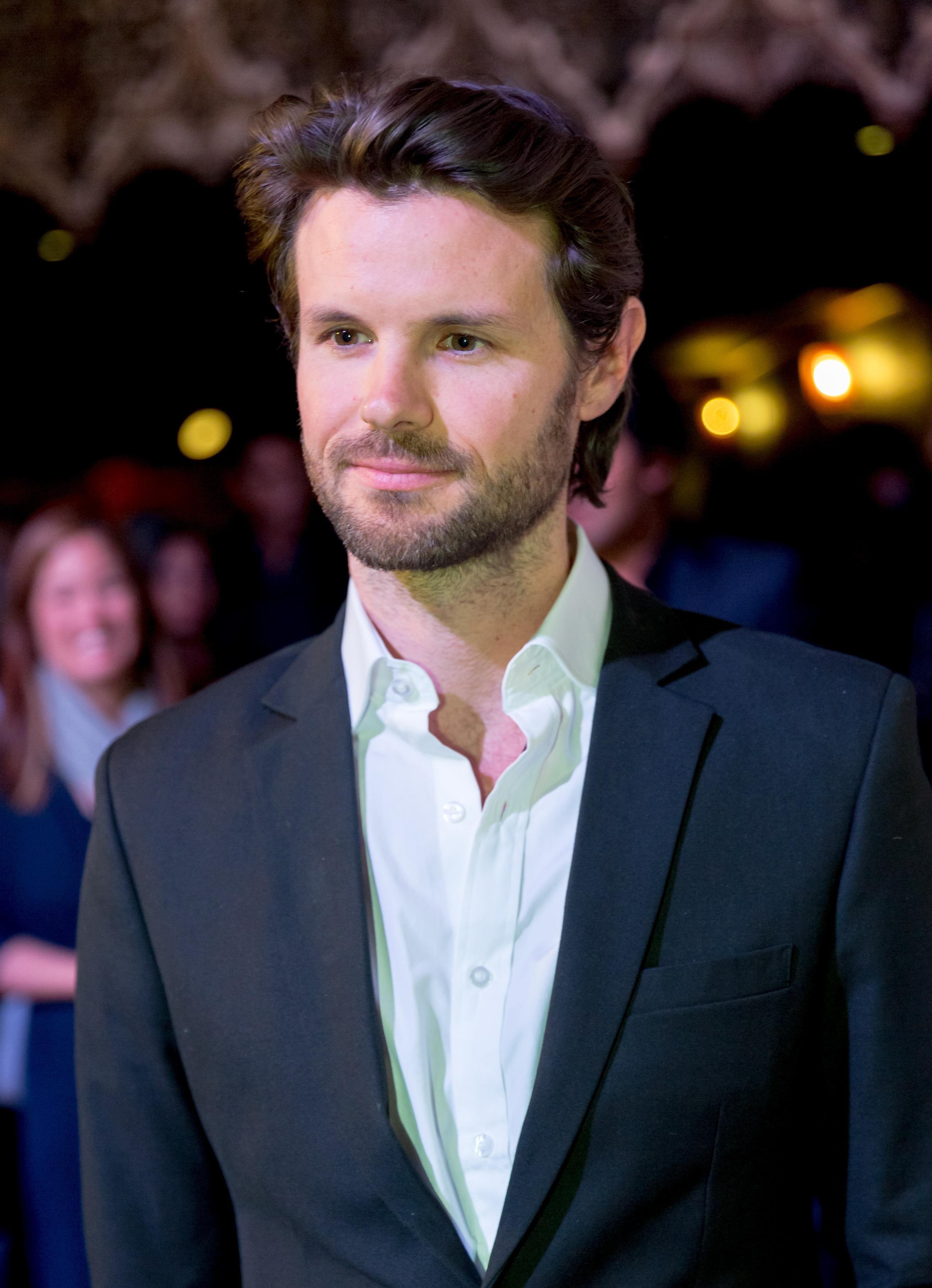 actor James Napier Robertson large photo