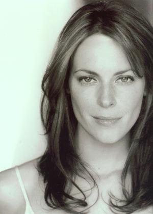 actor Jo Bourne-Taylor large photo