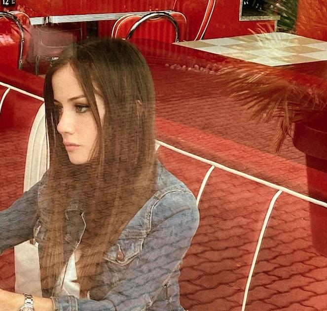 actor Chiara Iezzi large photo