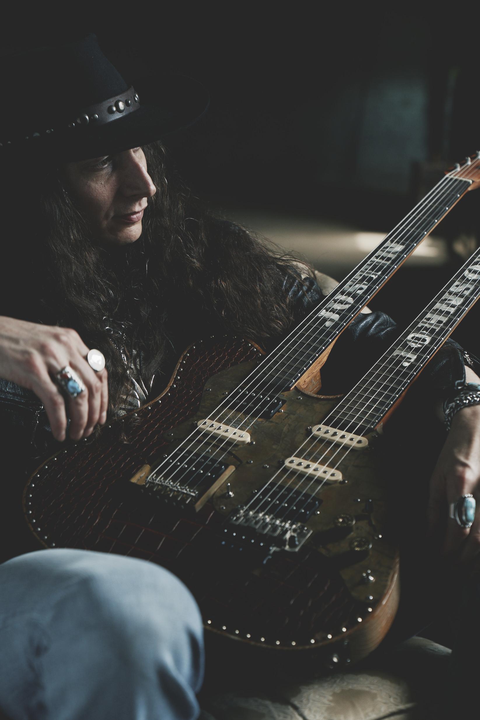 actor Justin Johnson large photo