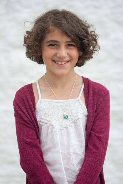 actor Katie Passer large photo