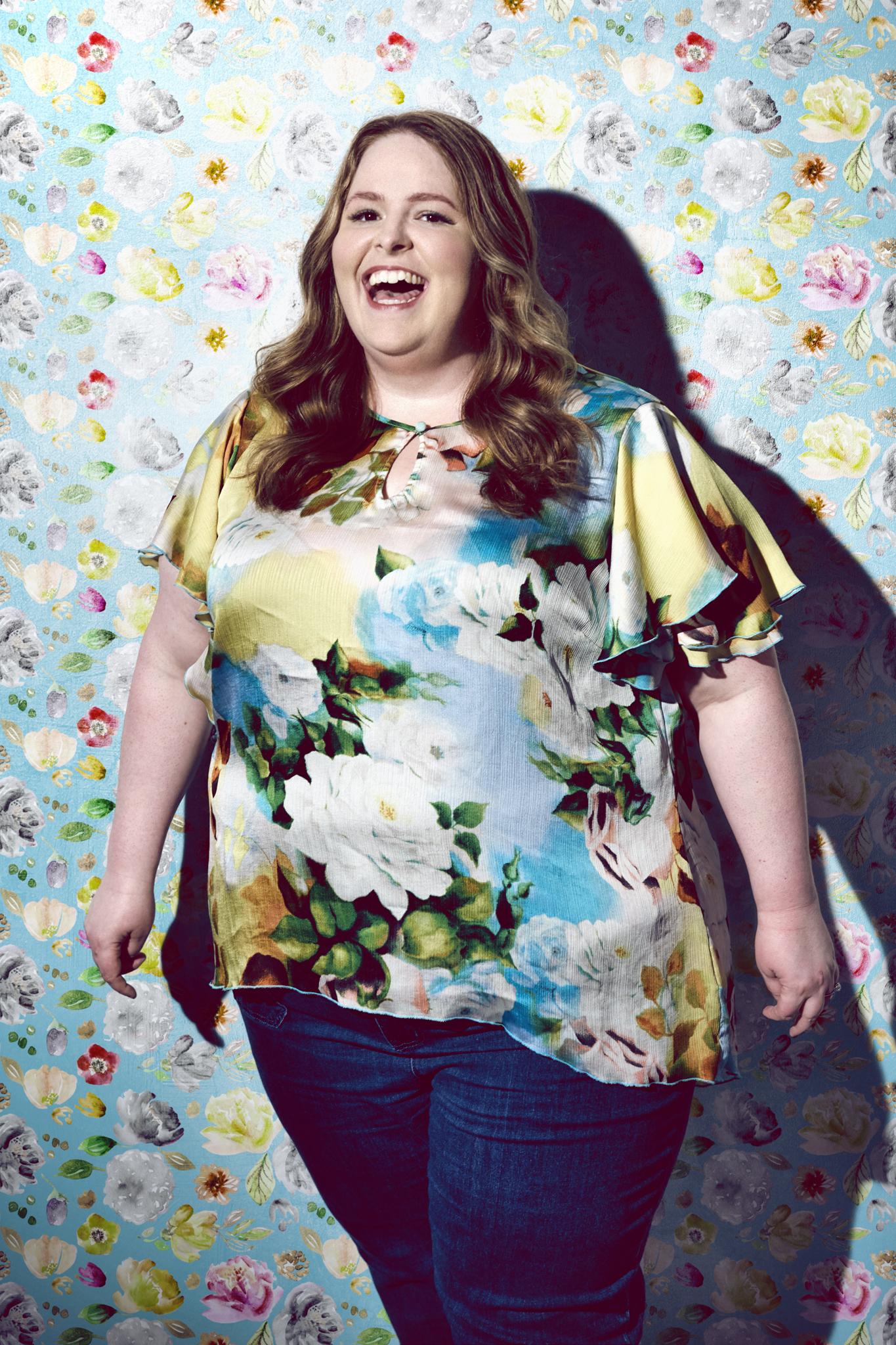 actor Kristen Bartlett large photo