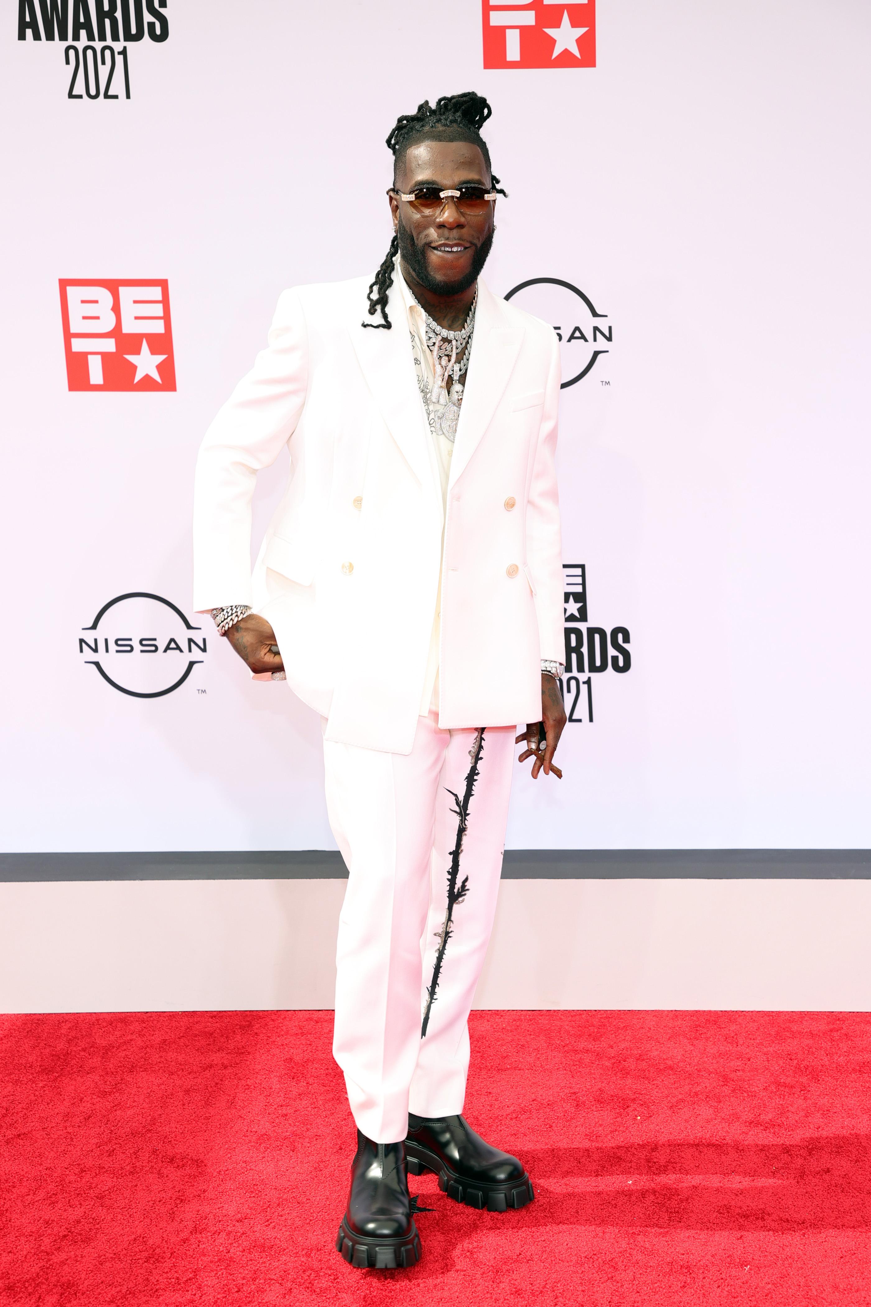 actor Burna Boy large photo