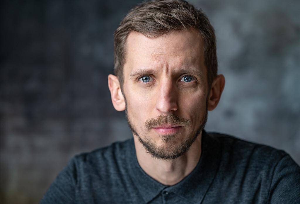 actor Oliver Jackson large photo