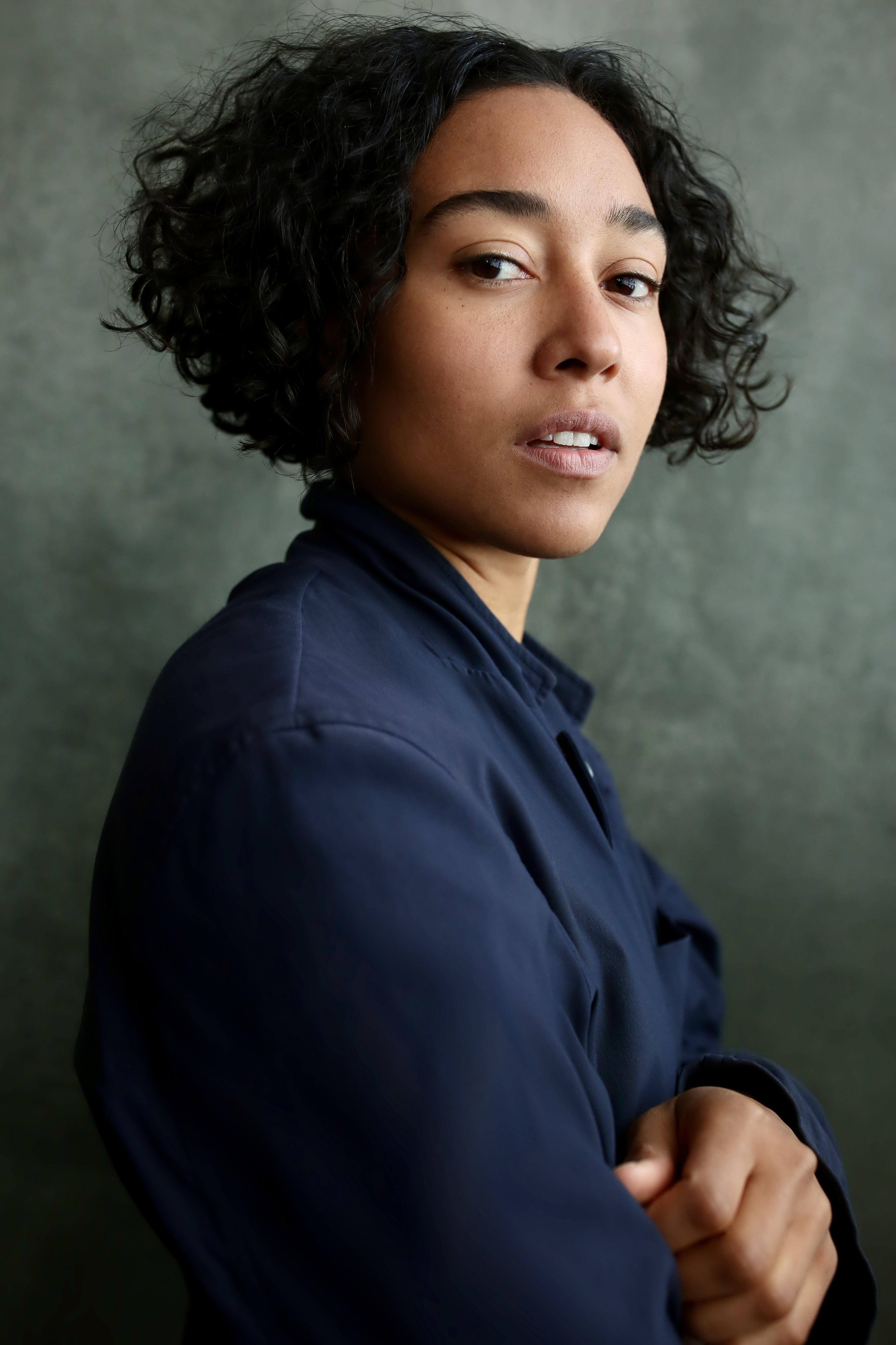 actor Leslie Soo large photo