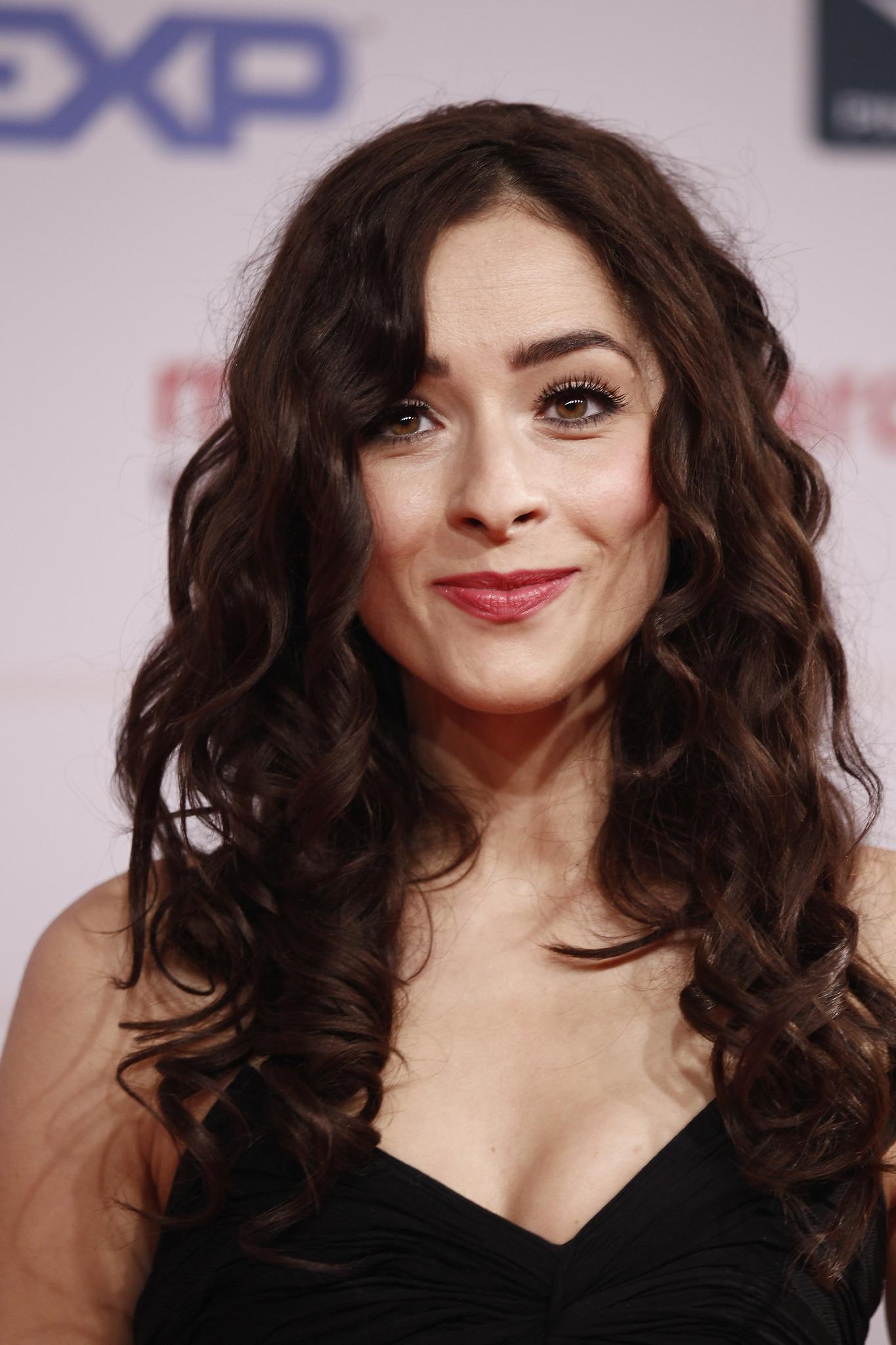 actor Zrinka Cvitesic large photo