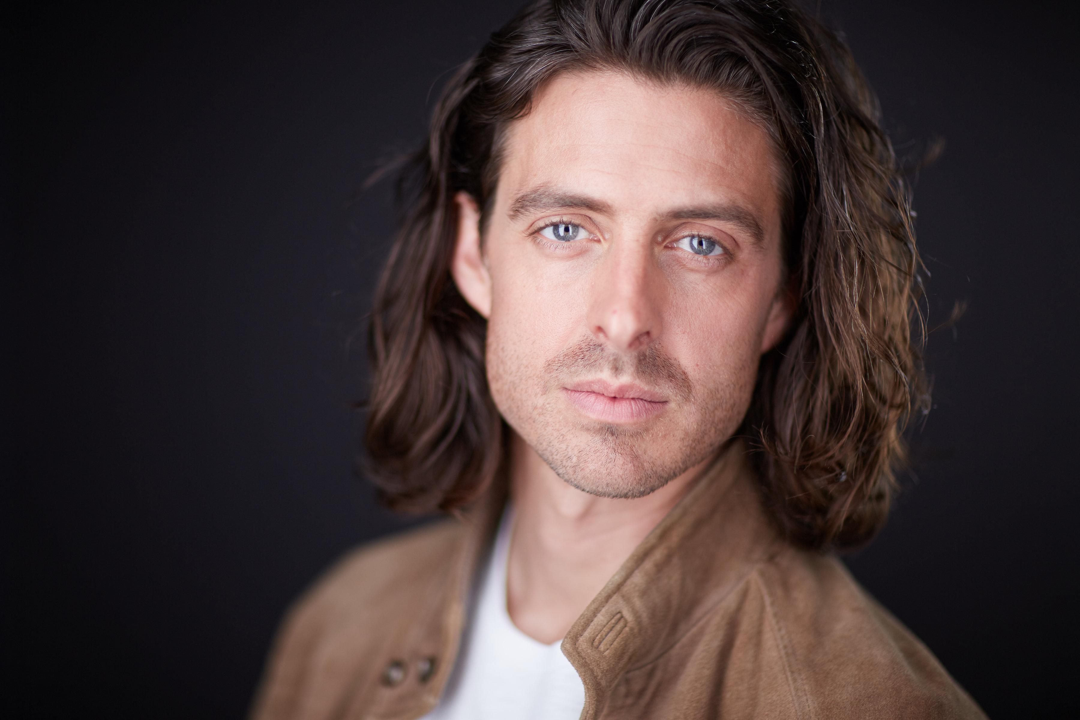 actor Stephen Sheffer large photo