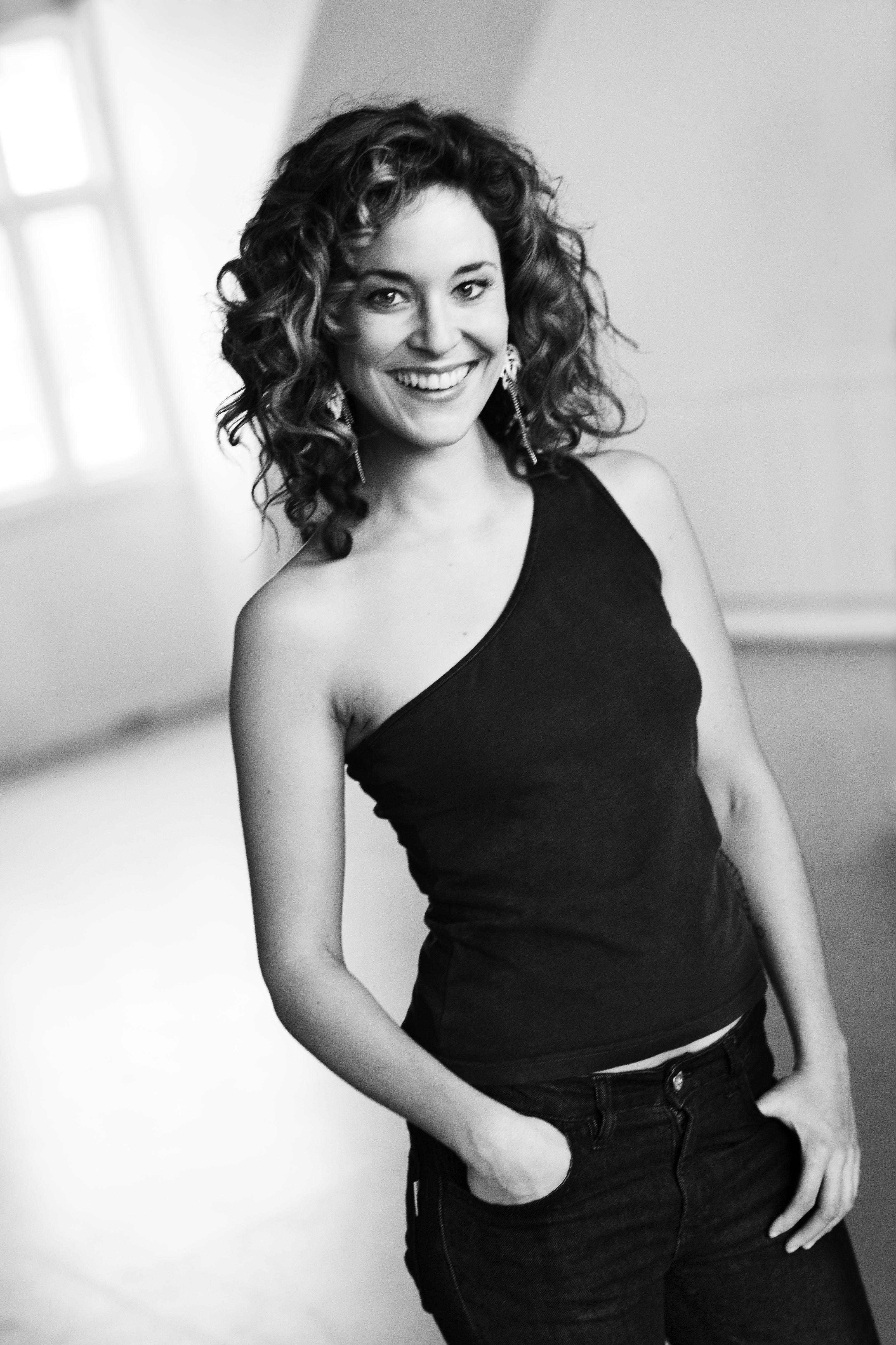 actor Mathilde Norholt large photo