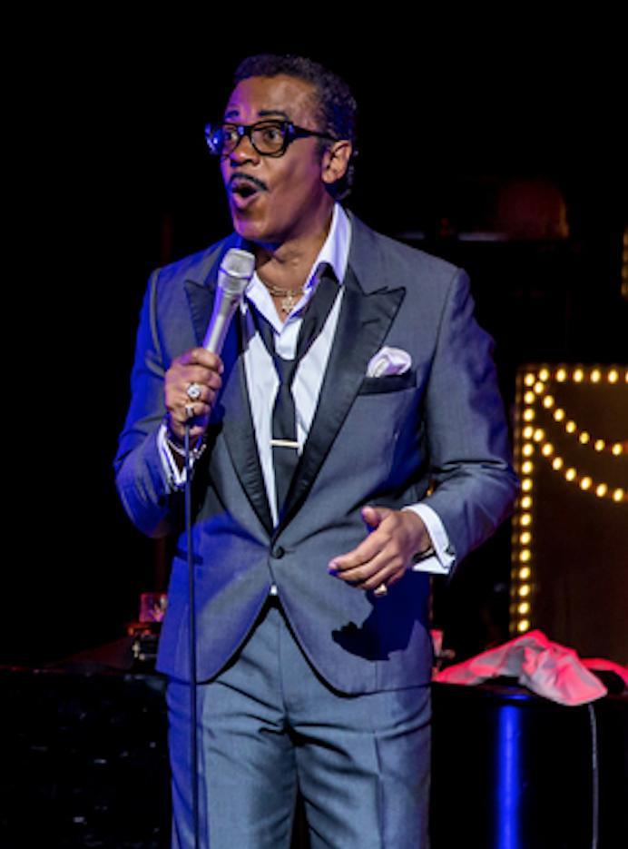 actor David Hayes large photo