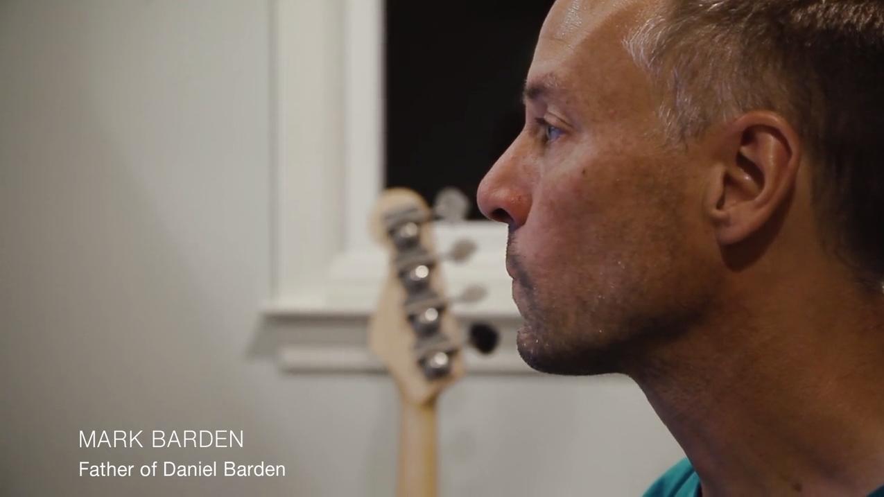 actor Mark Barden large photo