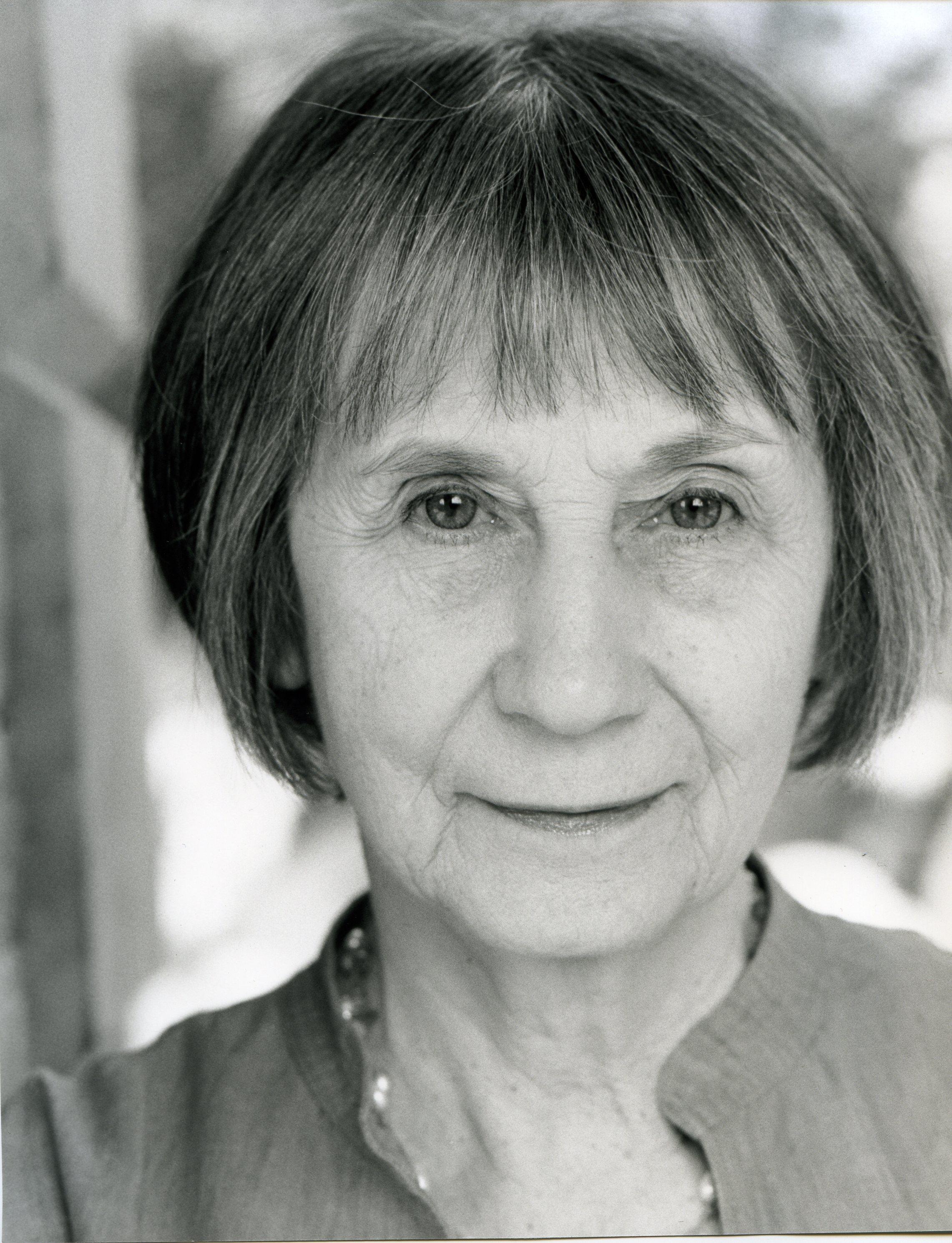 actor Ann Queensberry large photo