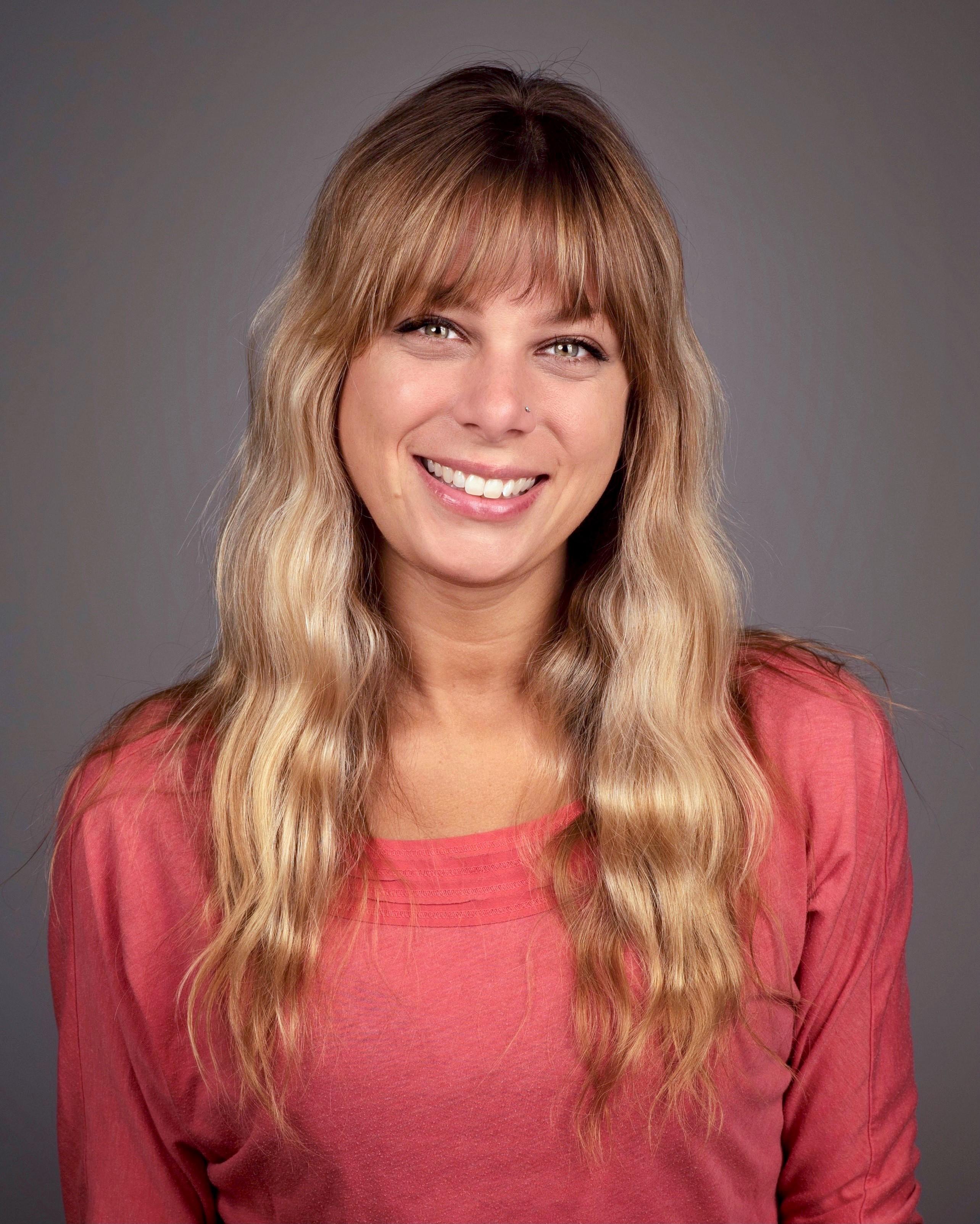 actor Katie Walsh large photo