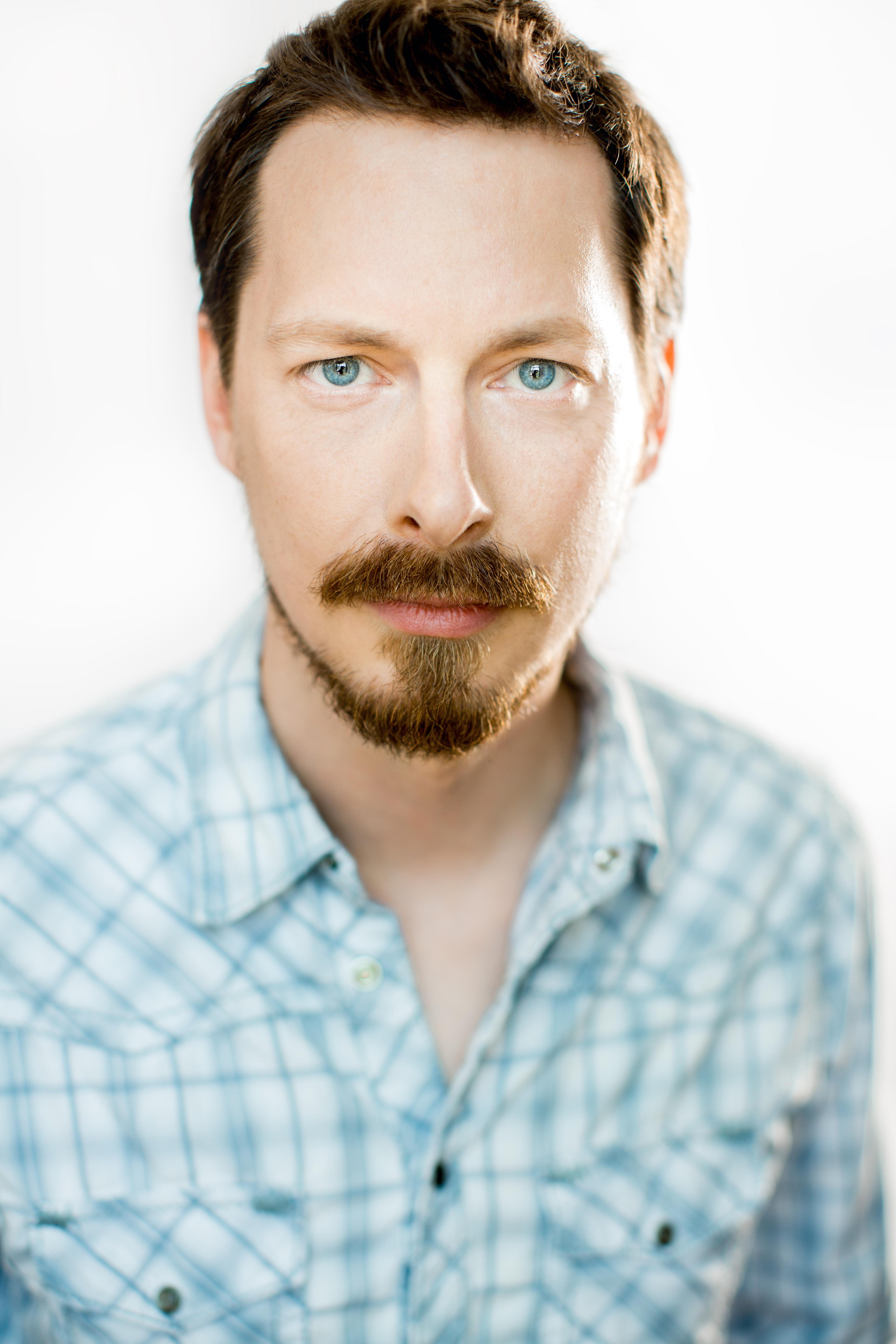 actor Nat Cassidy large photo