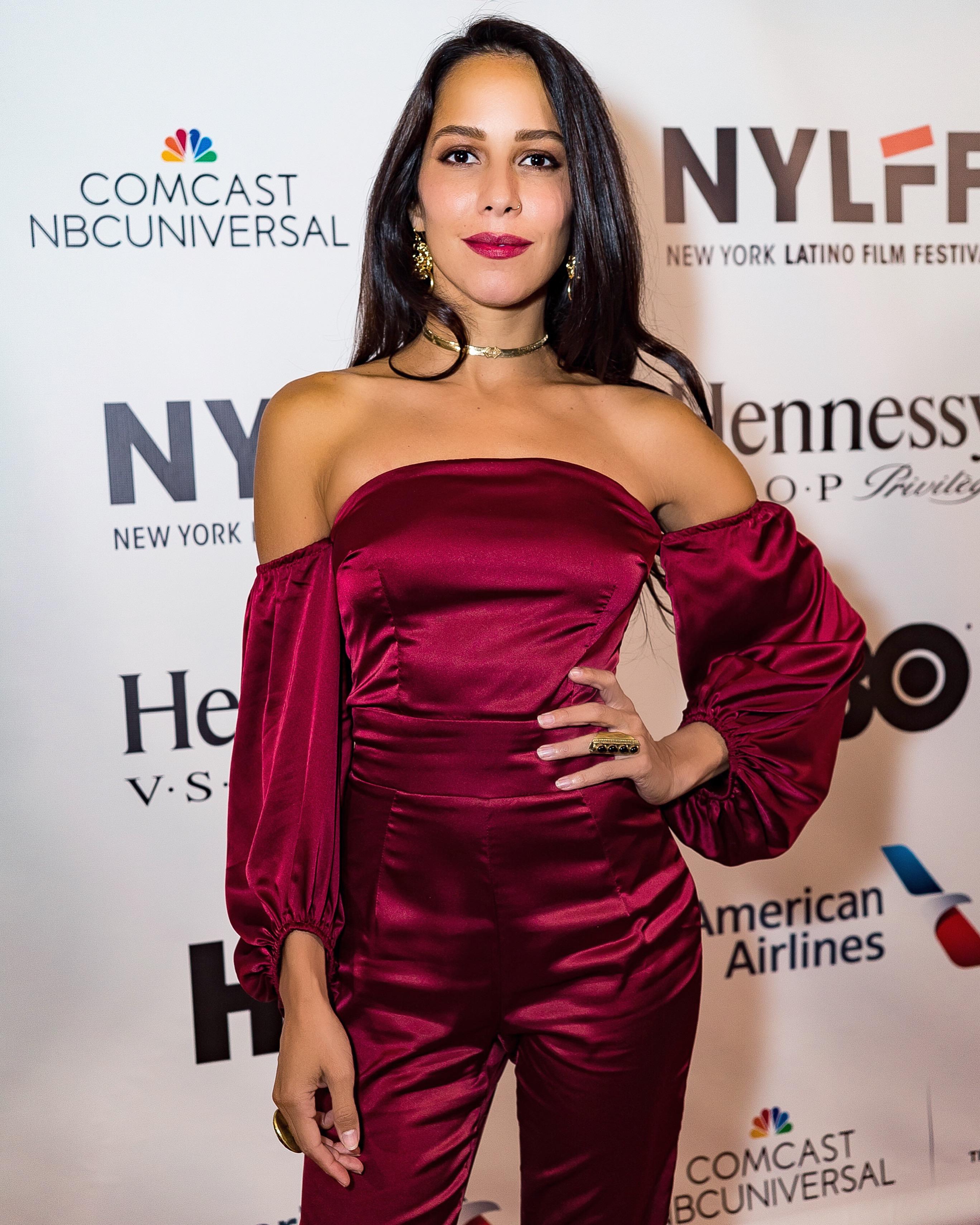 actor Paola Baldion large photo