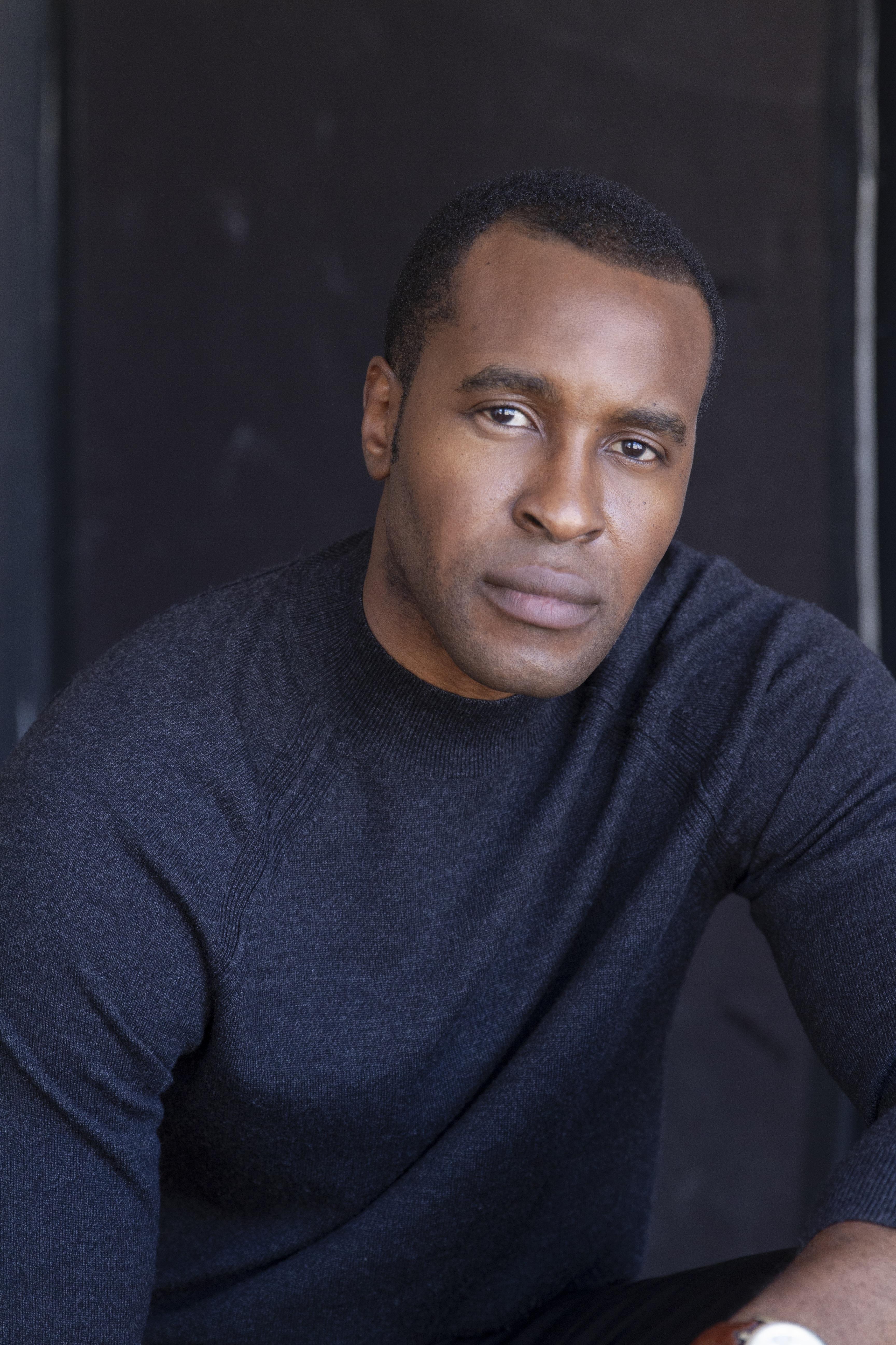 actor Otoja Abit large photo