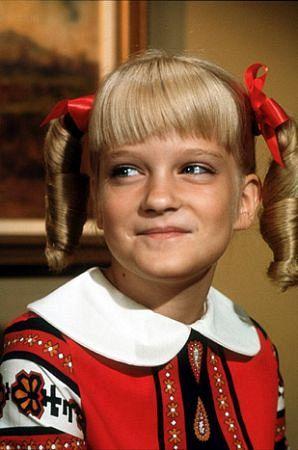 actor Susan Olsen large photo