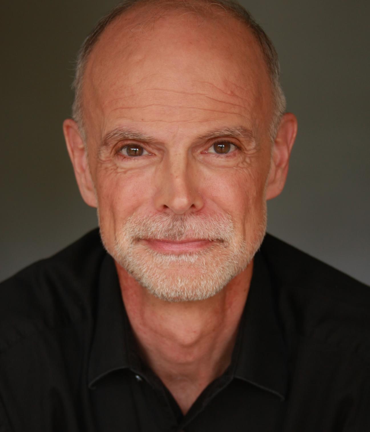 actor Owen Daly large photo