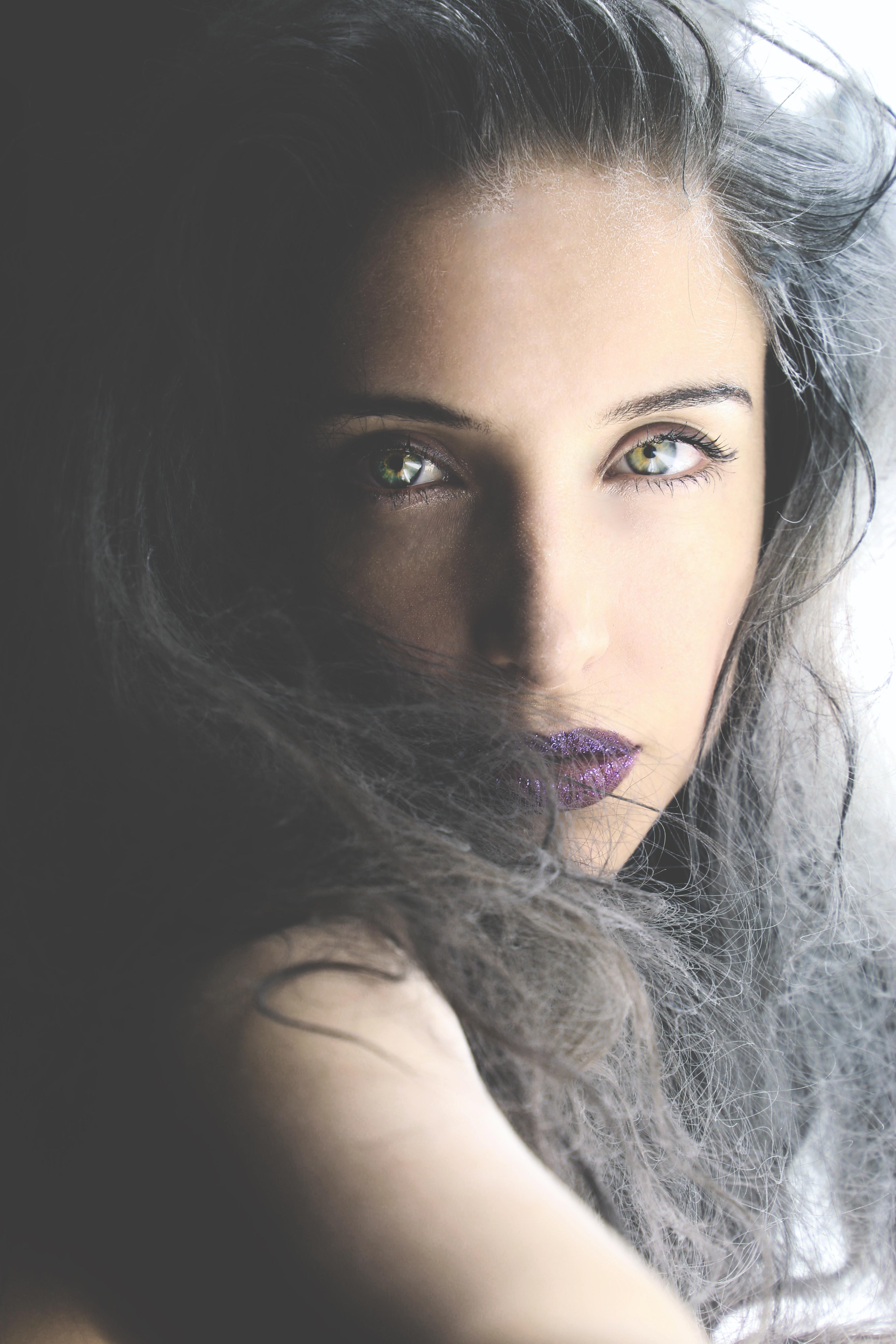 actor Amanda Moon Ray large photo