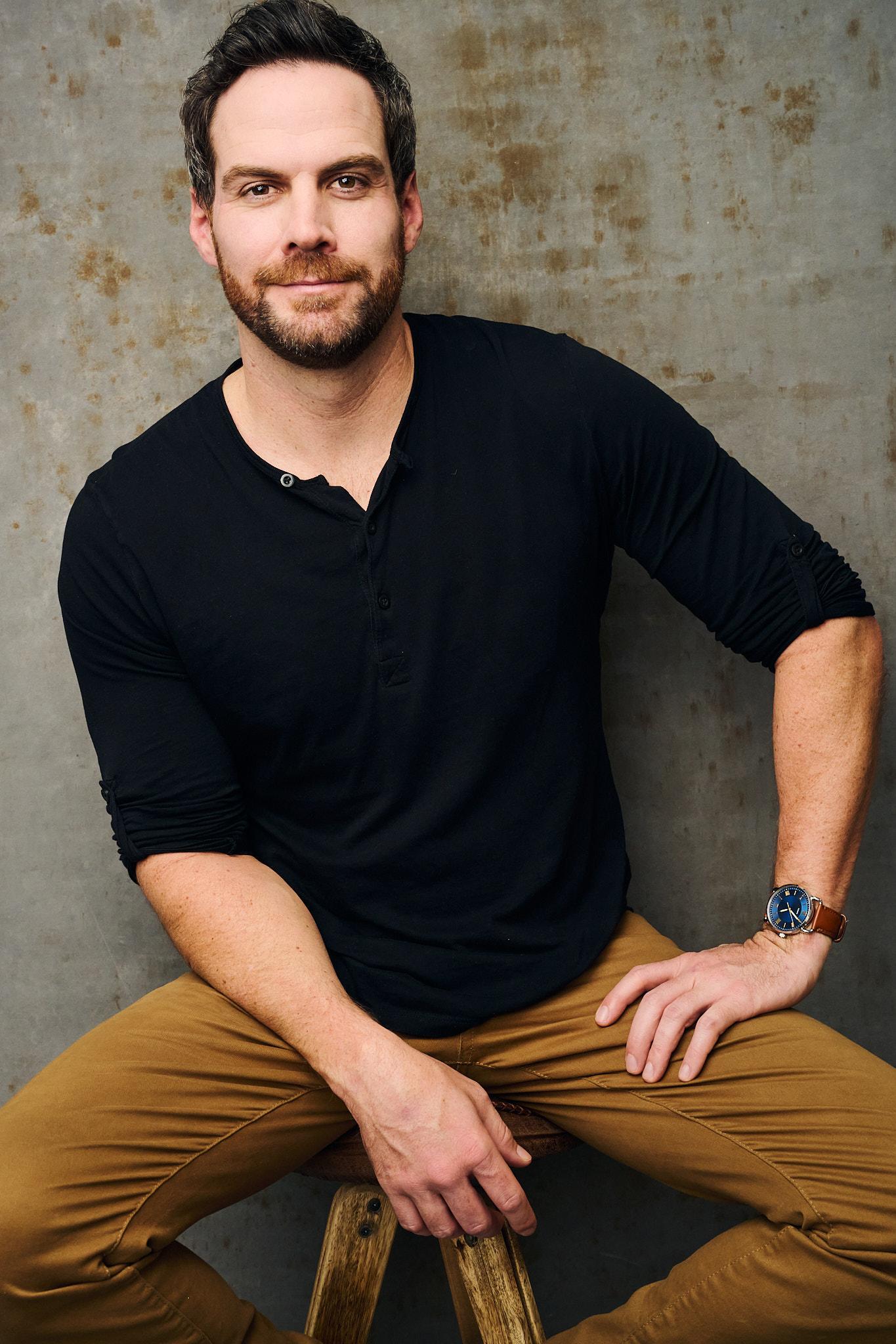 actor Brent Bailey large photo