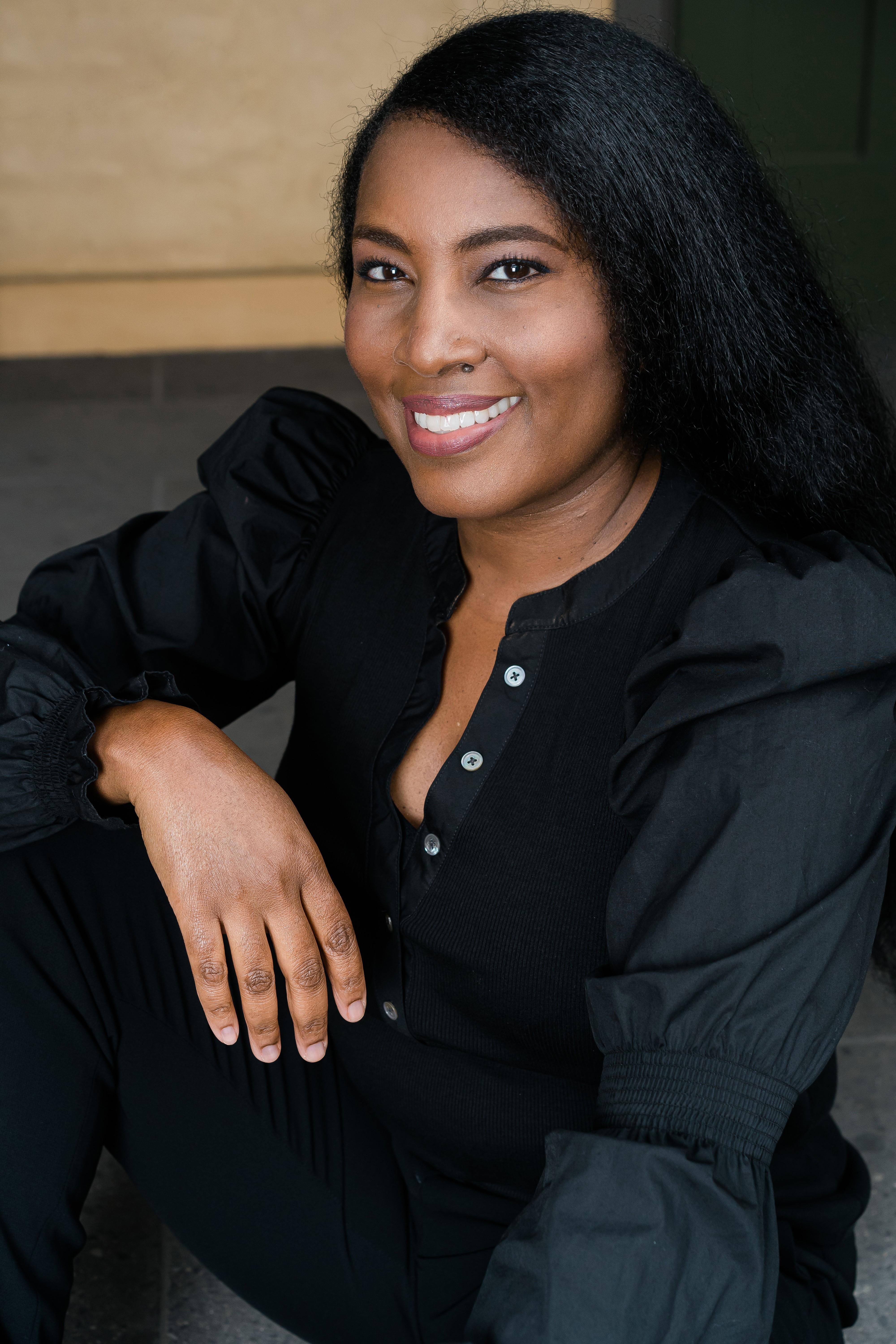 actor Chanda Dancy large photo