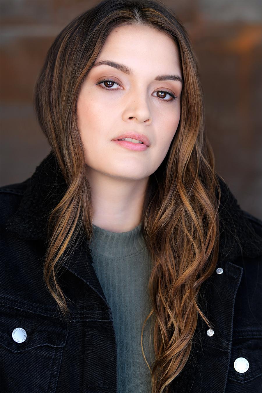 actor Monaye Moyes large photo