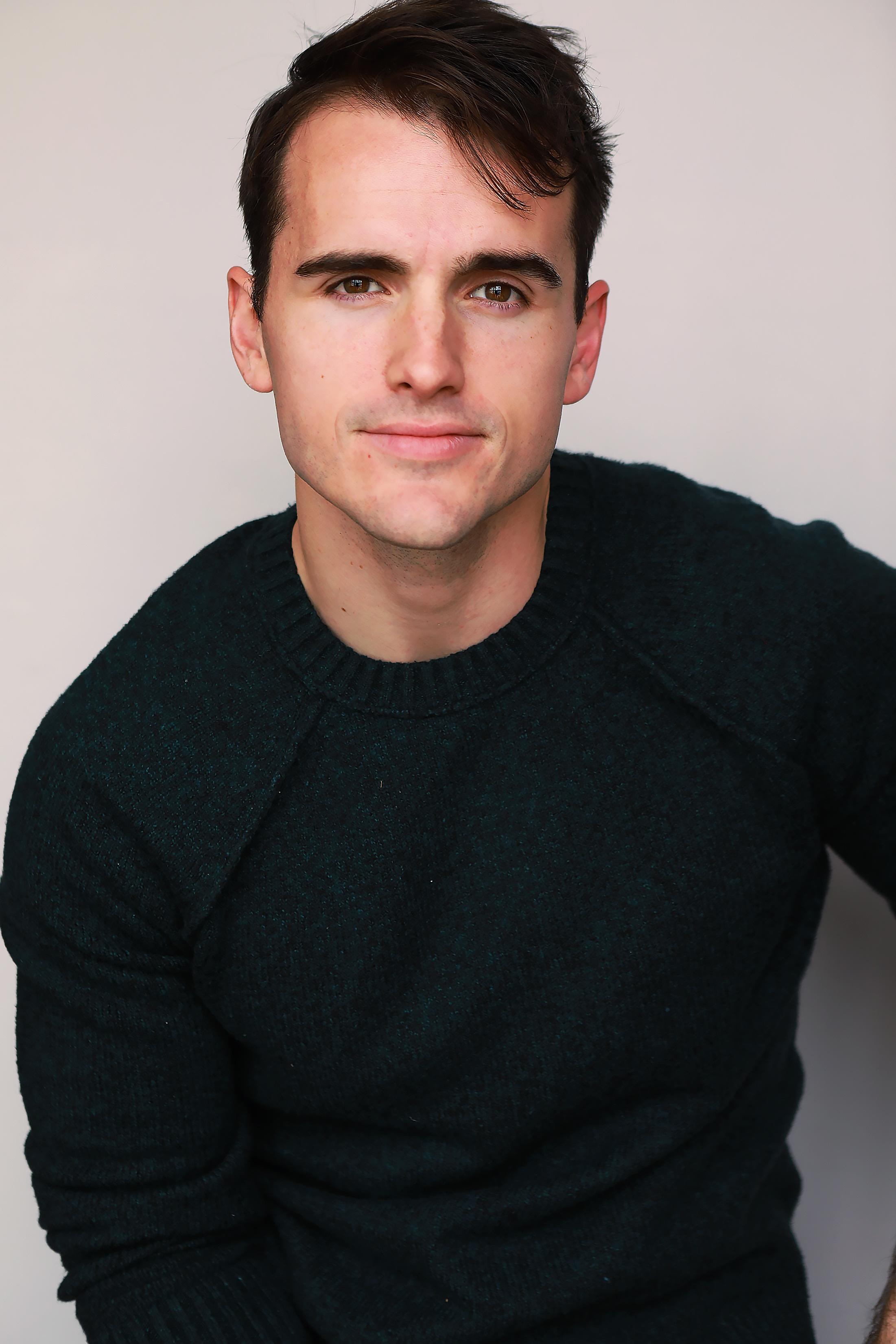 actor Garrett Schulte large photo