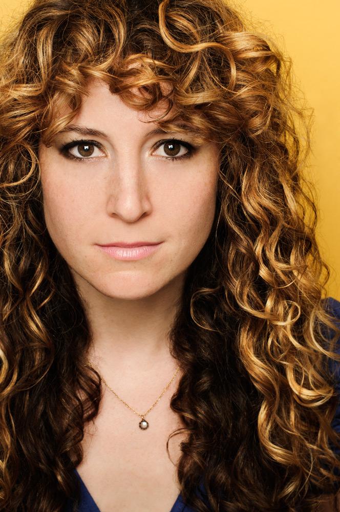 actor Hannah Bos large photo